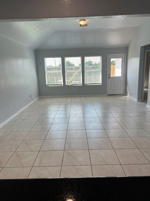 18303 Ranch View Trail Property Photo 4