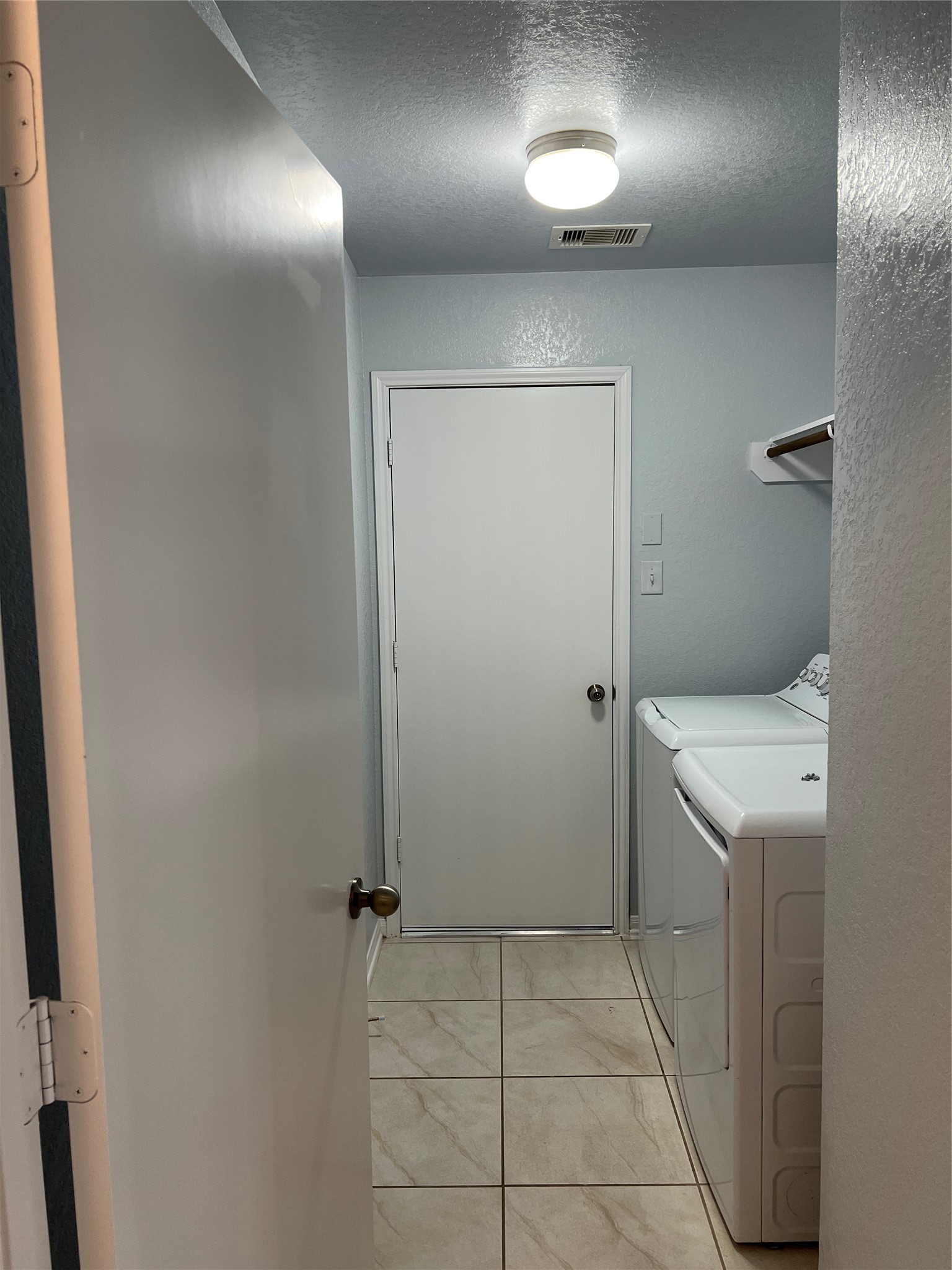 18303 Ranch View Trail Property Photo 6