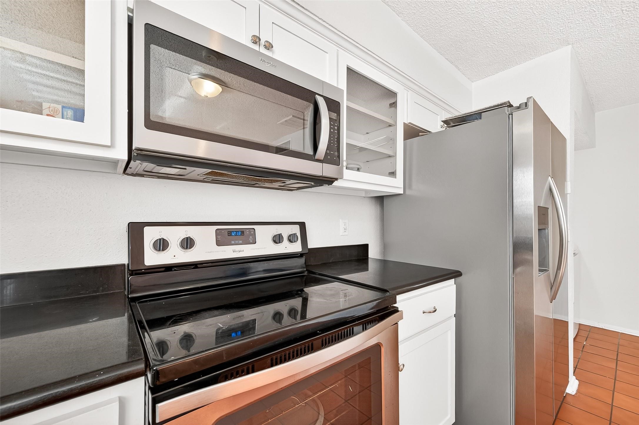 11677 Village Place Drive Property Photo 21