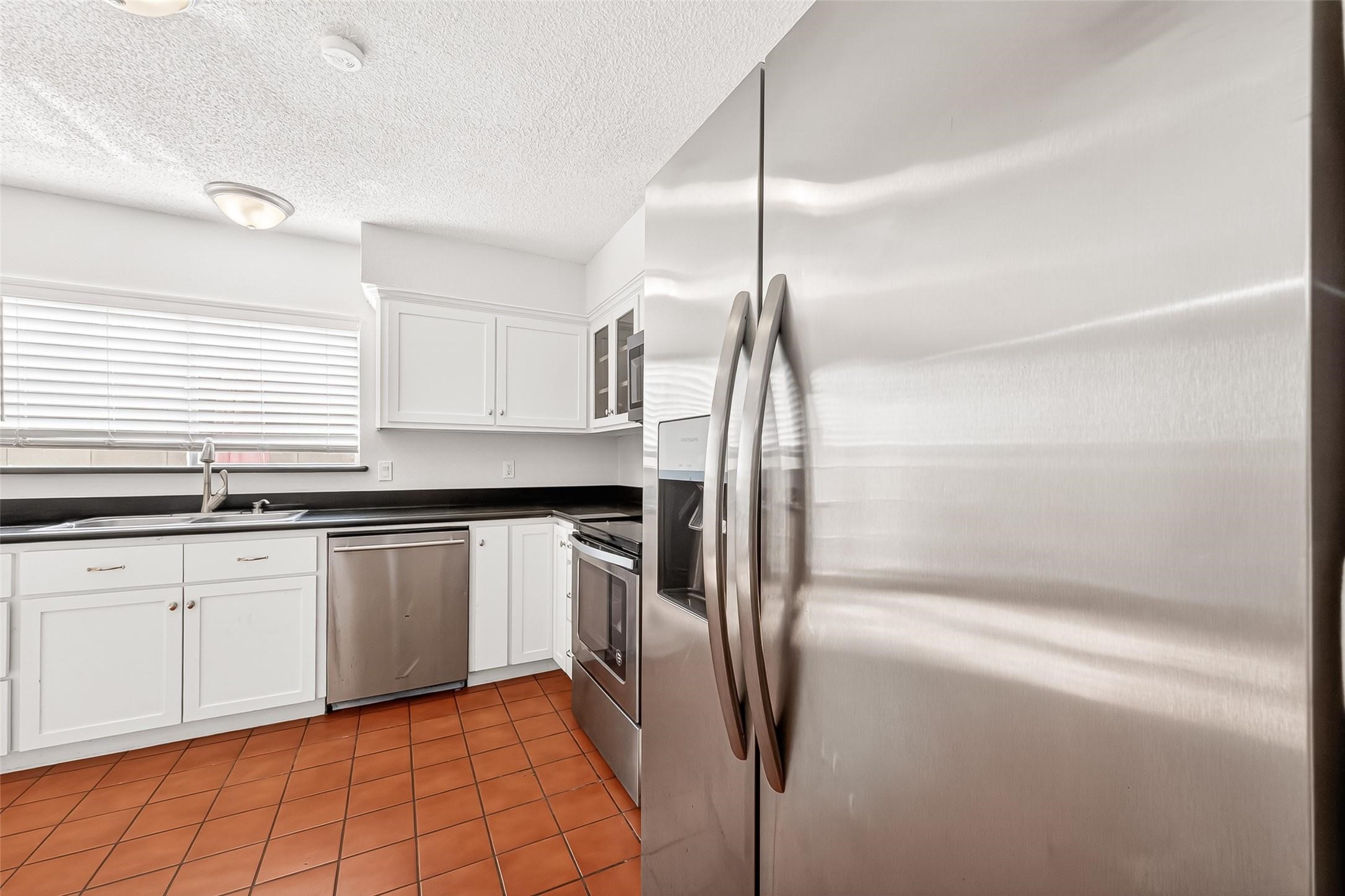 11677 Village Place Drive Property Photo 22