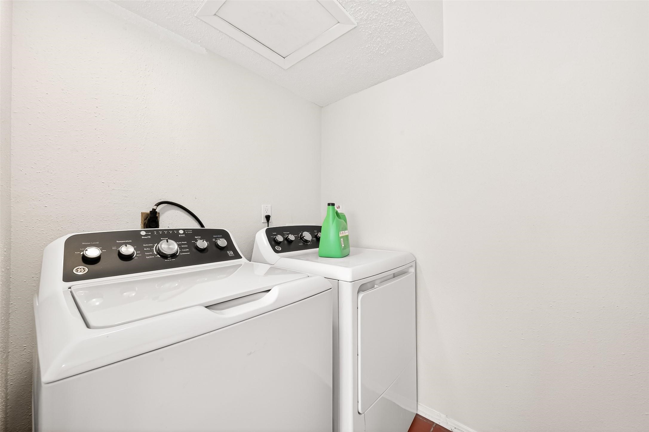 11677 Village Place Drive Property Photo 24