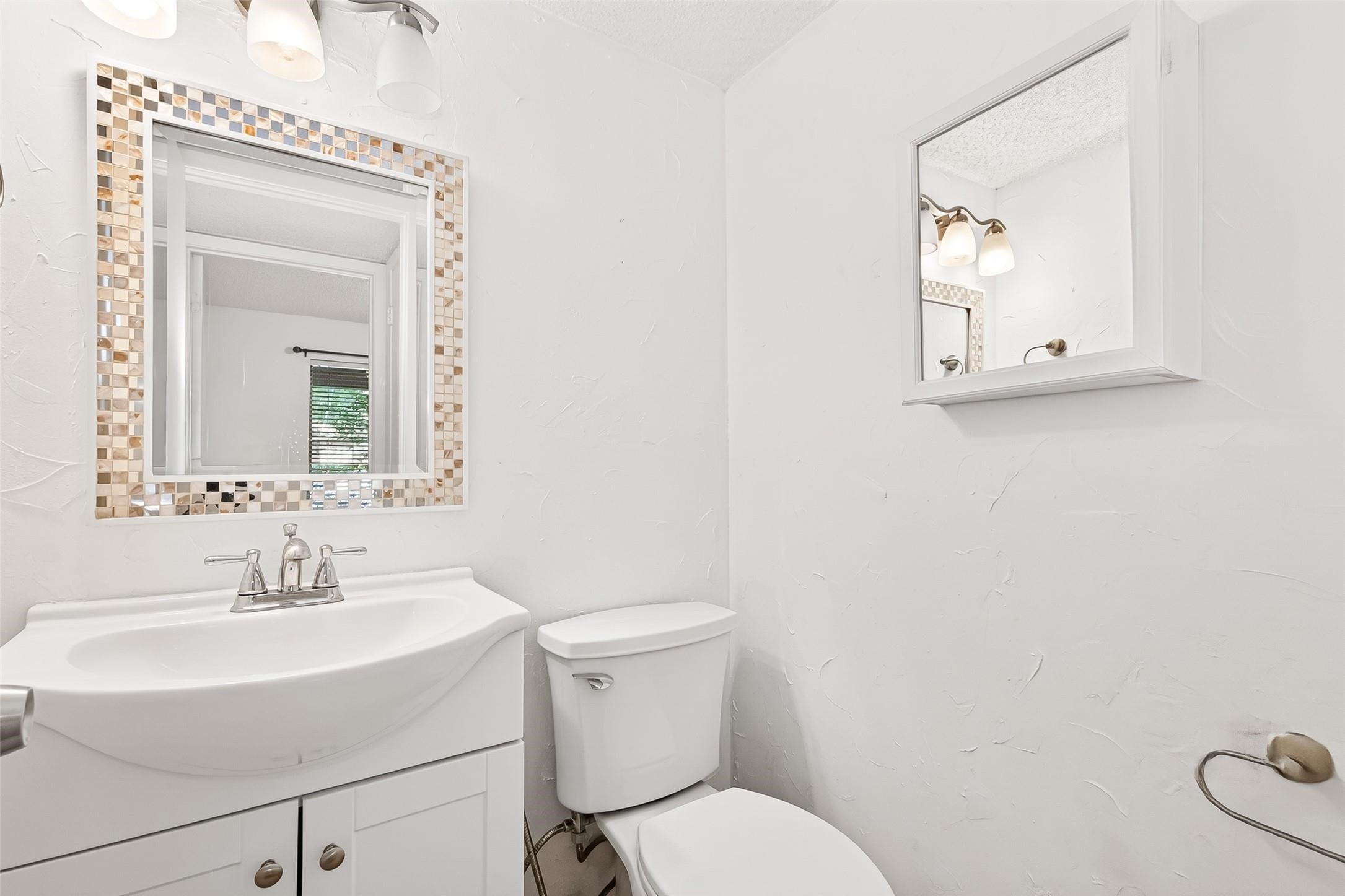 11677 Village Place Drive Property Photo 35