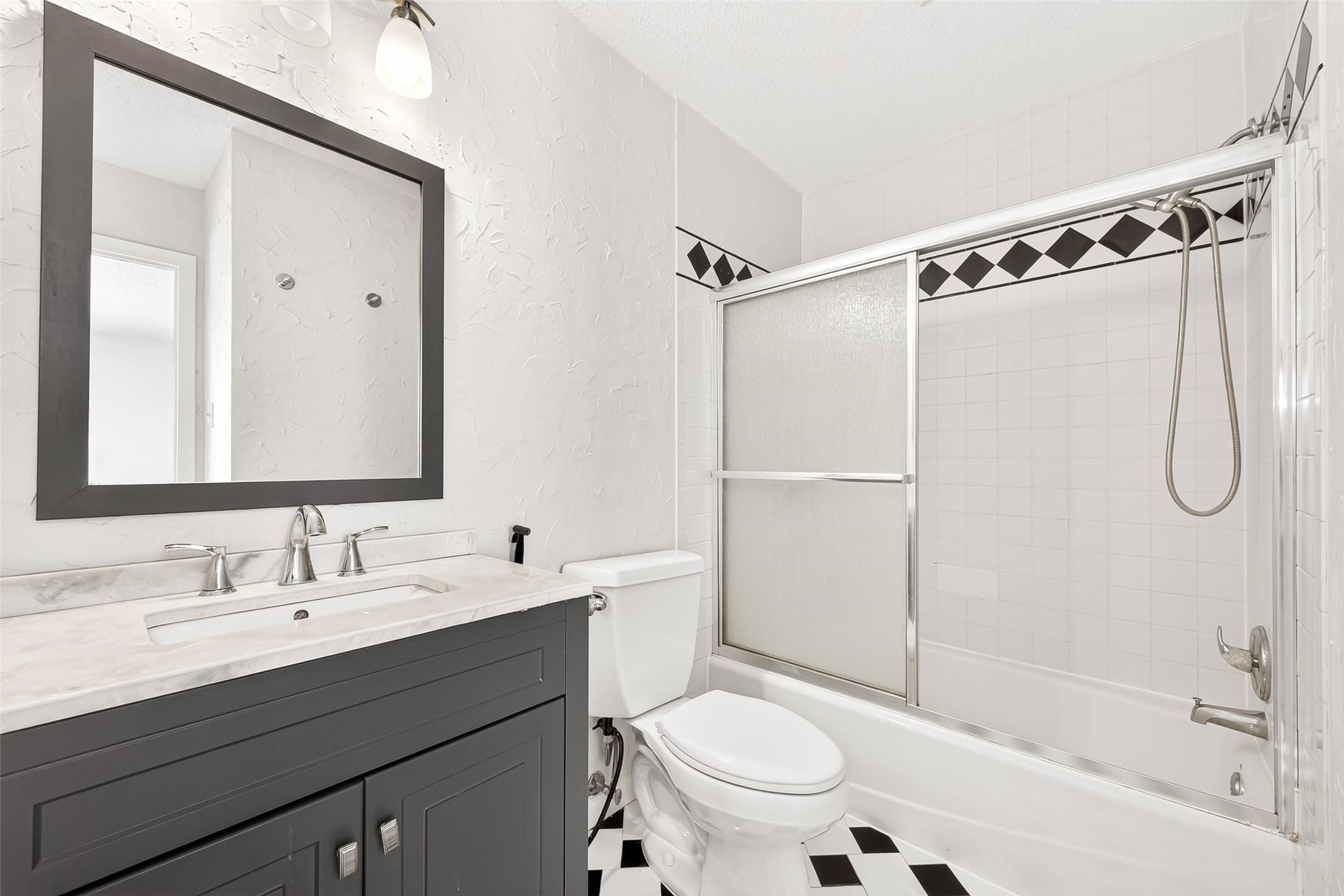 11677 Village Place Drive Property Photo 36