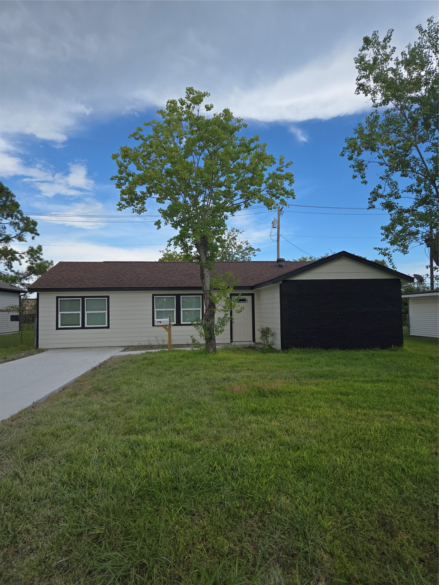 1302 Appomattox Drive Property Photo 2
