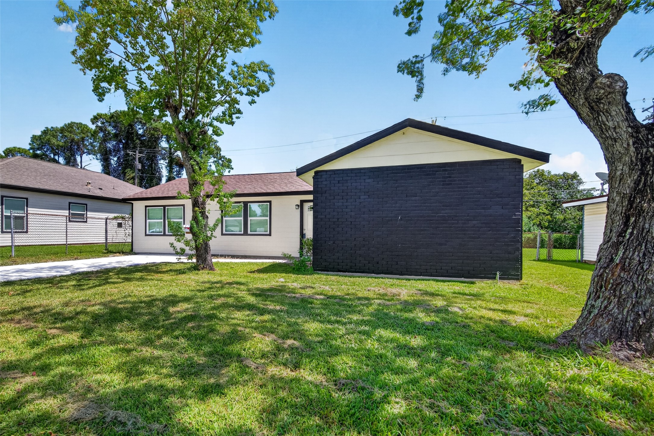 1302 Appomattox Drive Property Photo 3