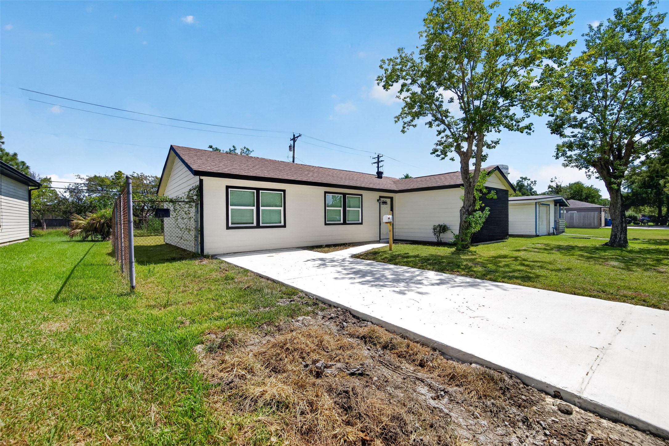 1302 Appomattox Drive Property Photo 5