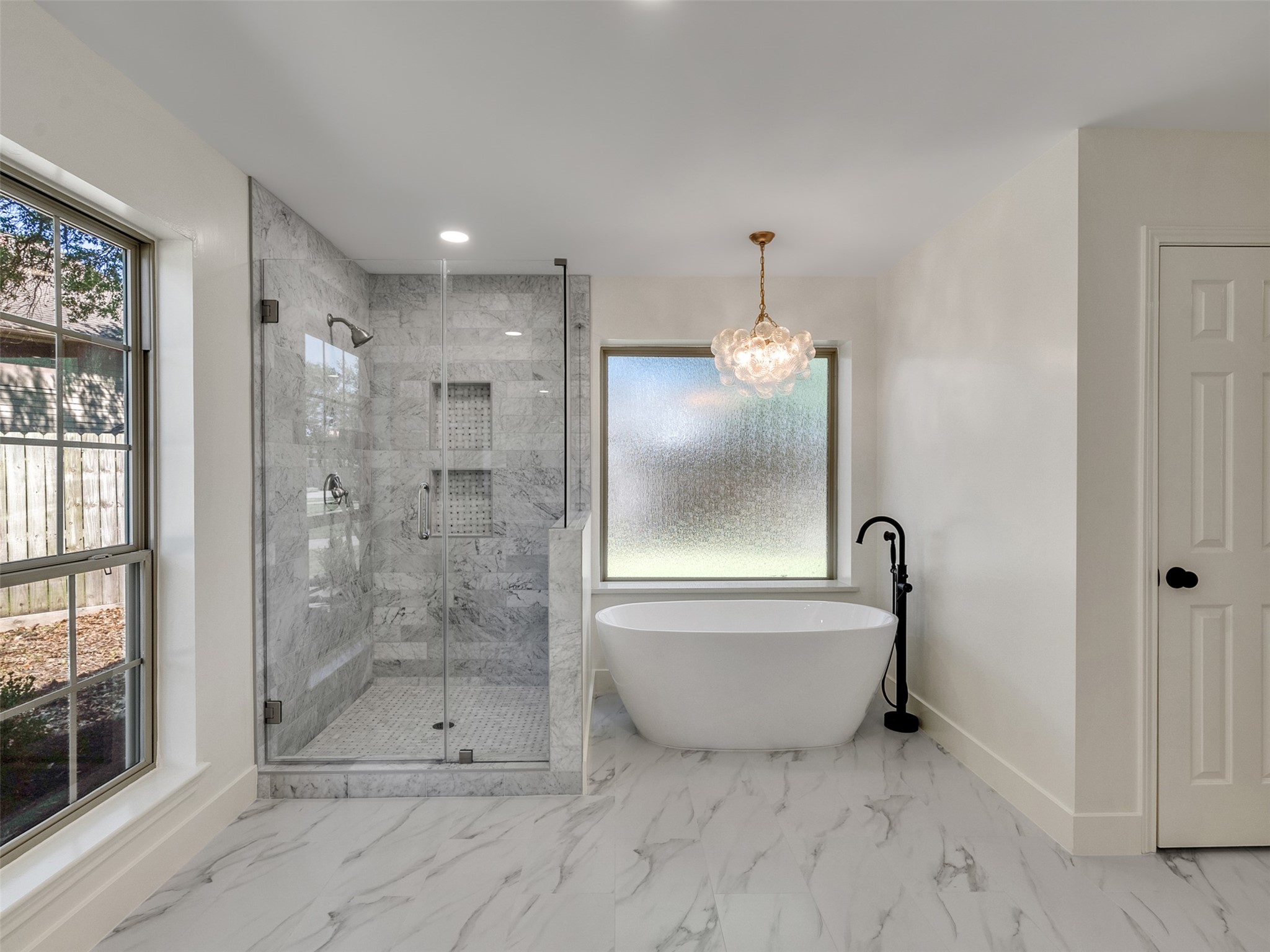 2109 Bay Hill Drive Property Photo 18