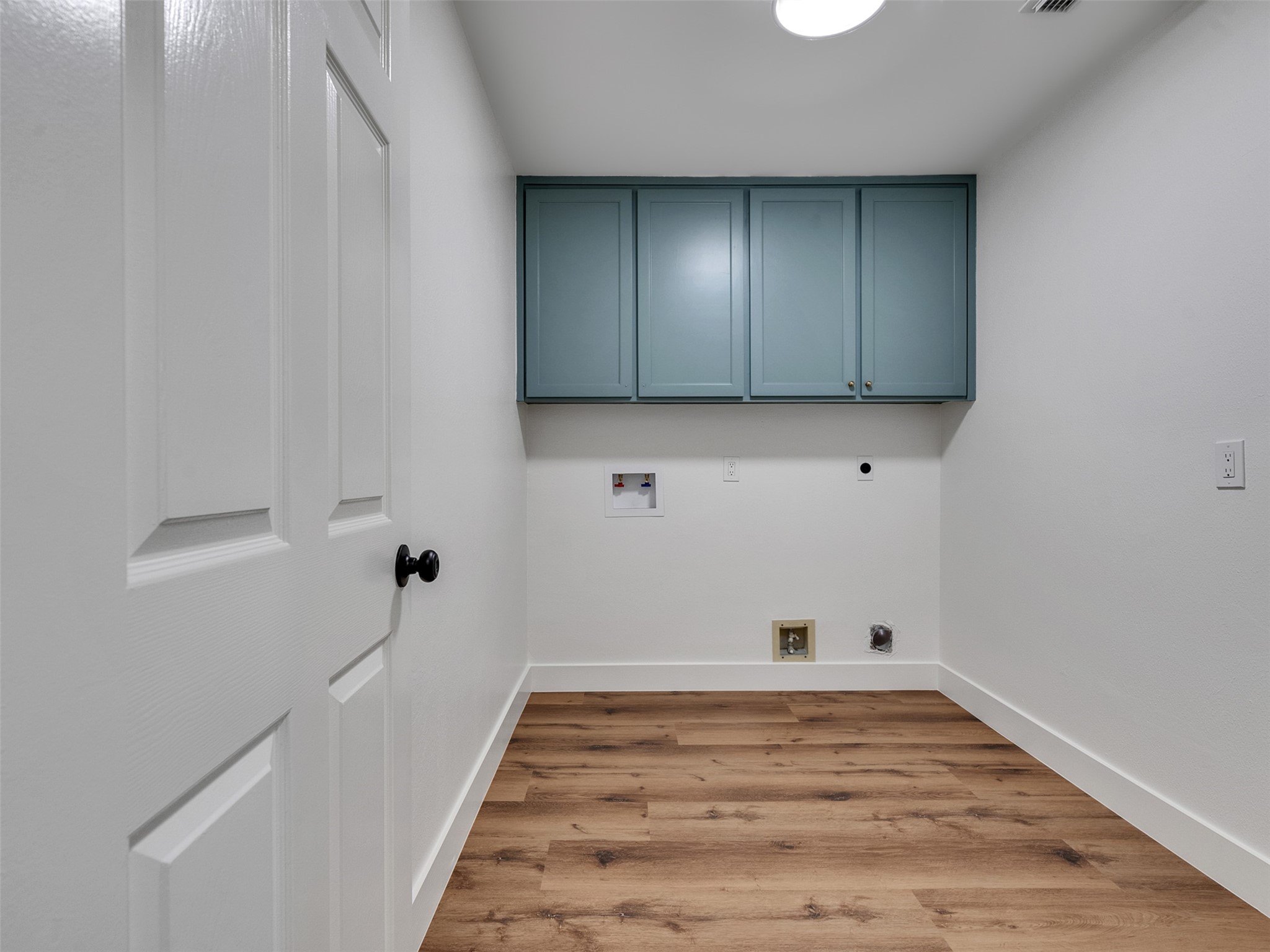 2109 Bay Hill Drive Property Photo 32