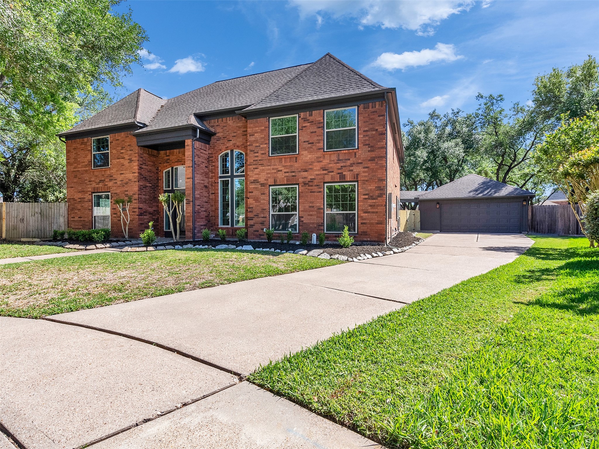 2109 Bay Hill Drive Property Photo 38
