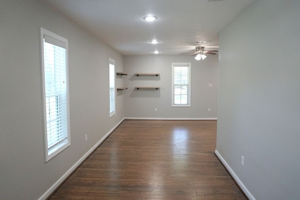 2329 N Berlin Road Property Photo 5