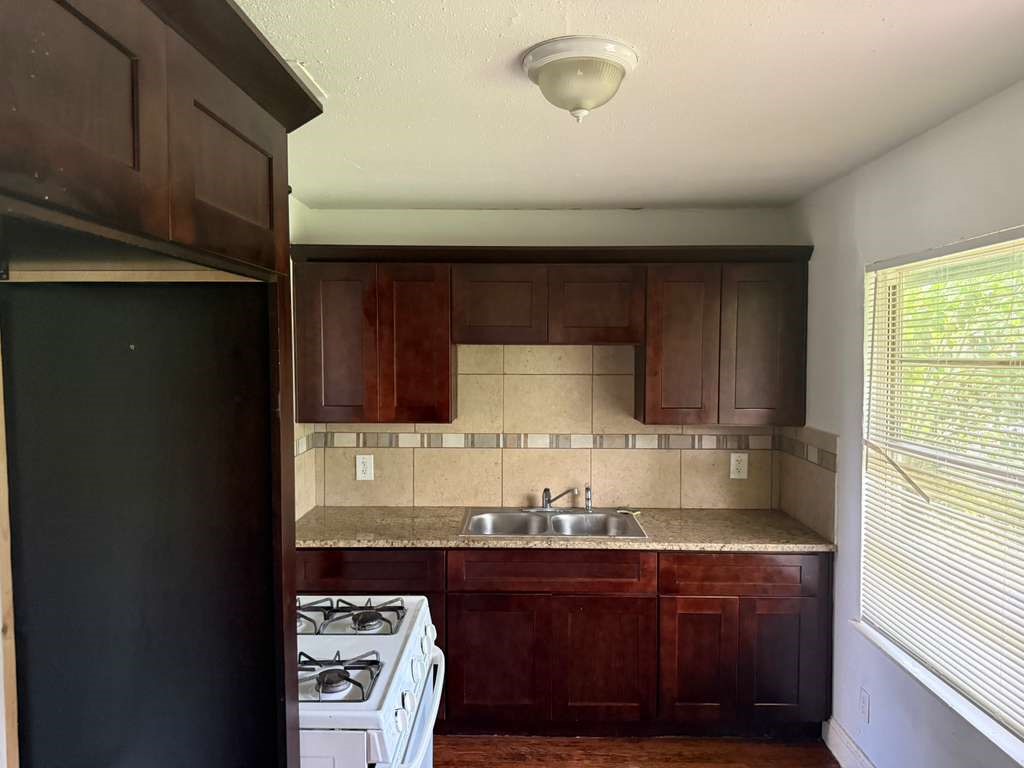 6403 Beekman Road Property Photo 12