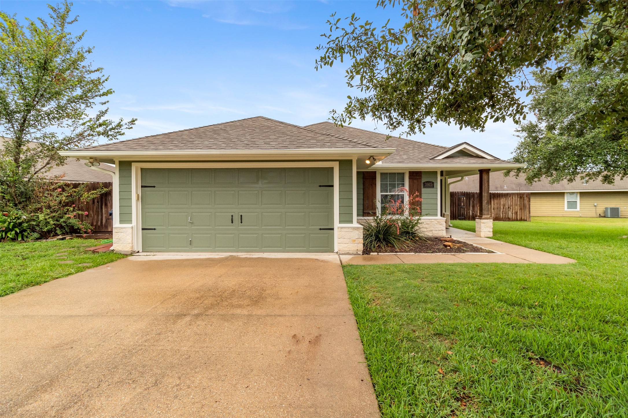 3915 Tranquil Path Drive Property Photo