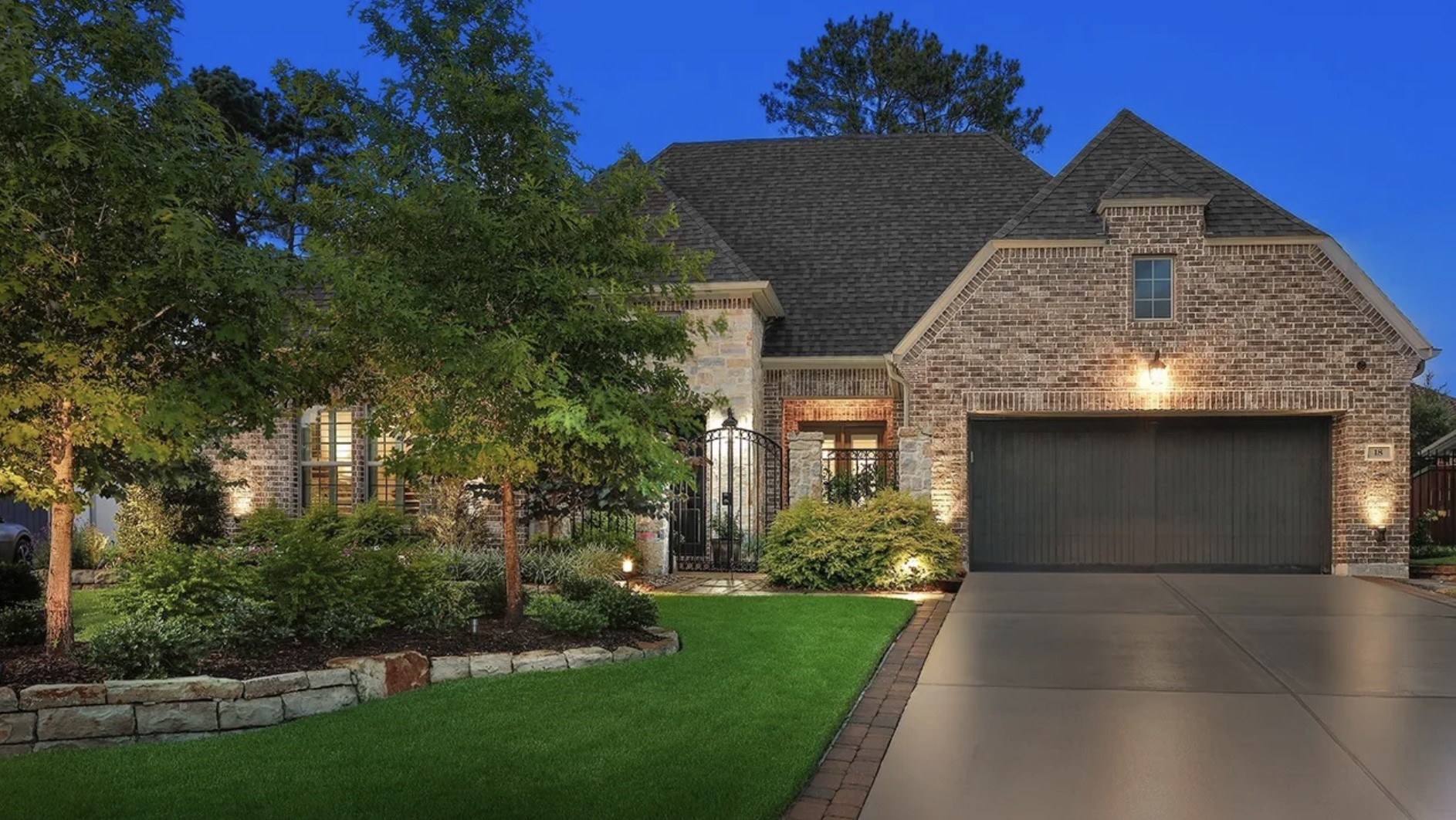 18 Dawning Flower Drive Property Photo 1