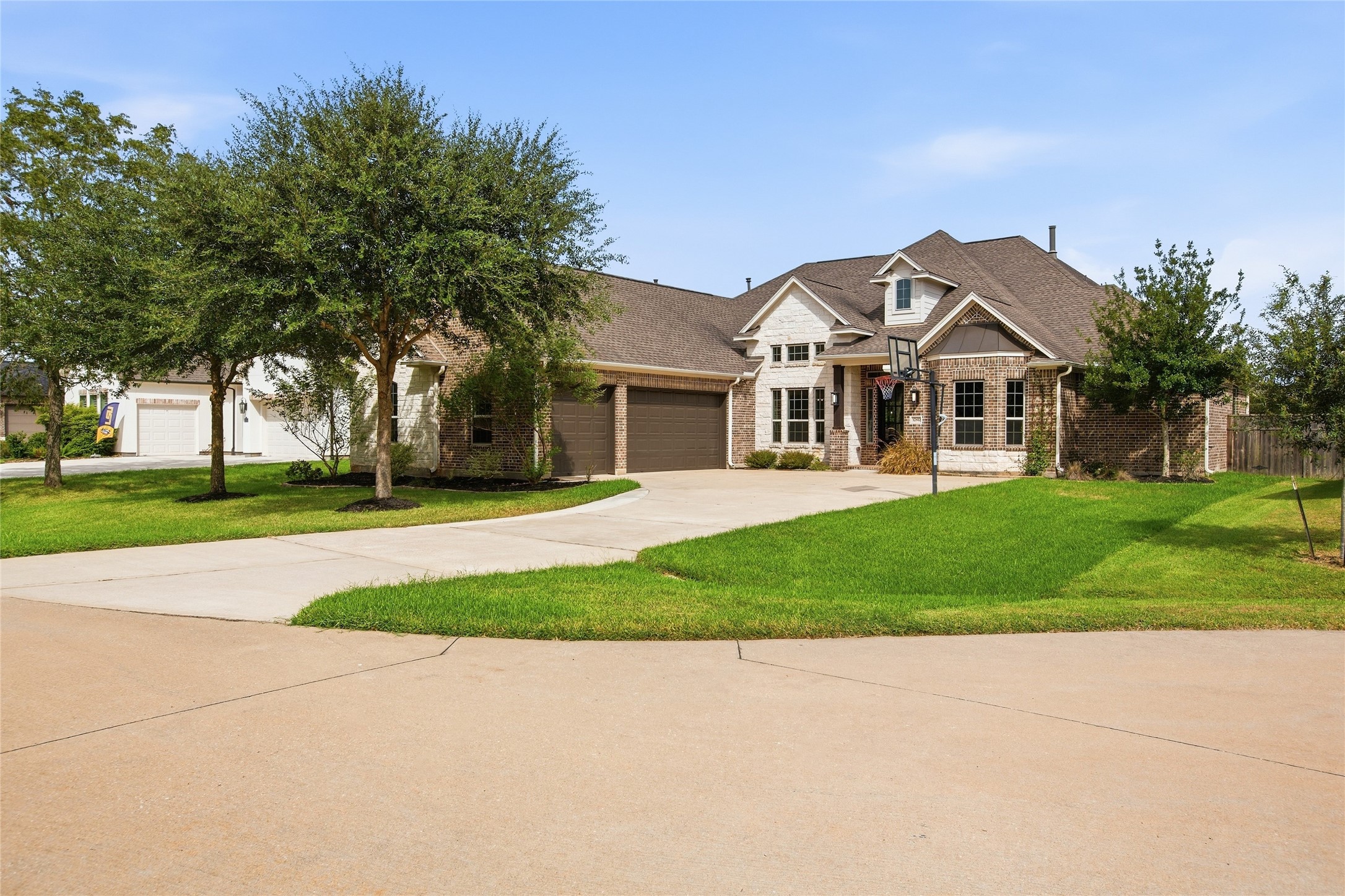 32810 Wall Flower Drive Property Photo 1