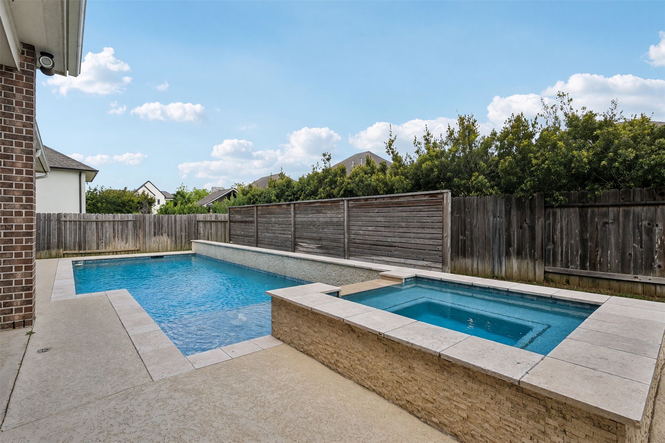32810 Wall Flower Drive Property Photo 3