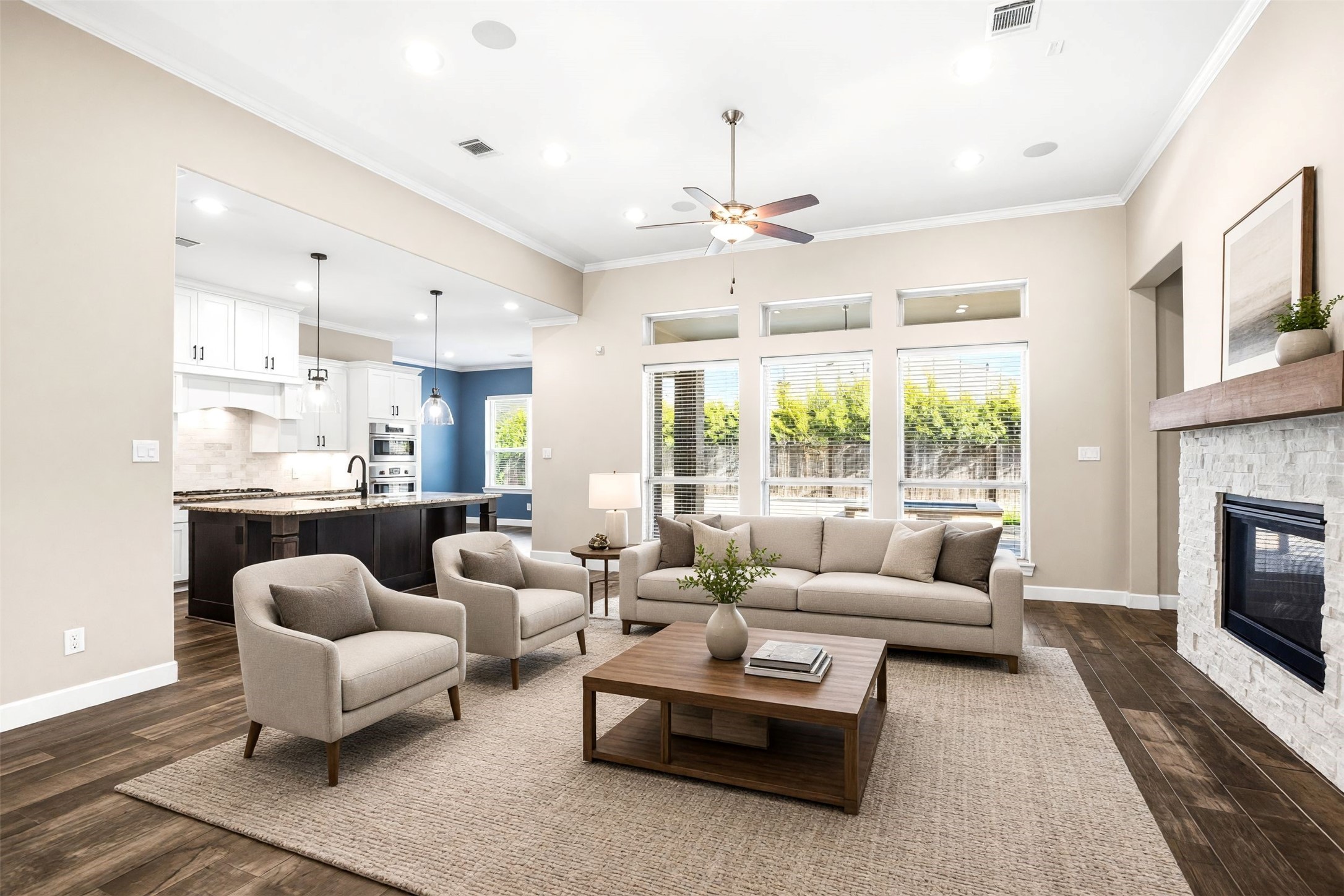 32810 Wall Flower Drive Property Photo 4