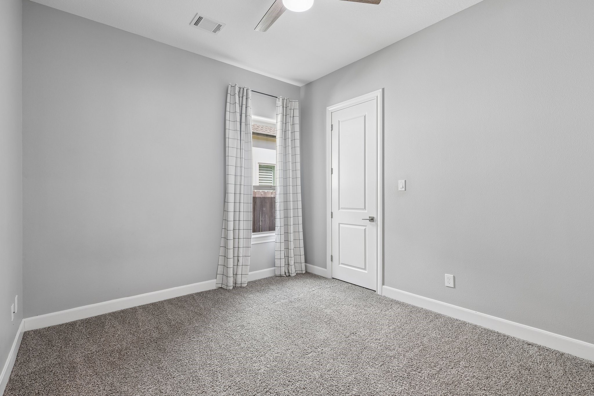 32810 Wall Flower Drive Property Photo 24