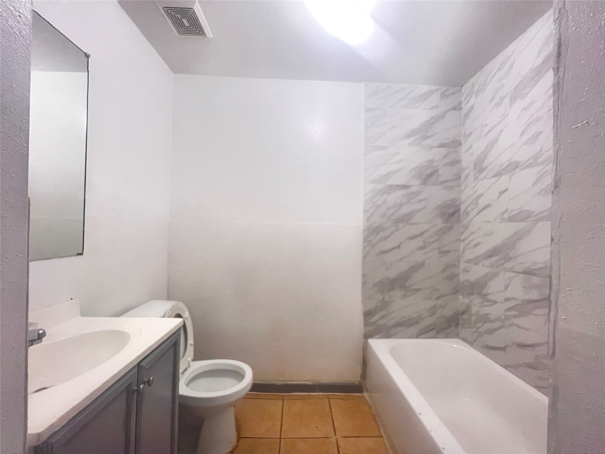 5602 Hirsch Road Property Photo 3