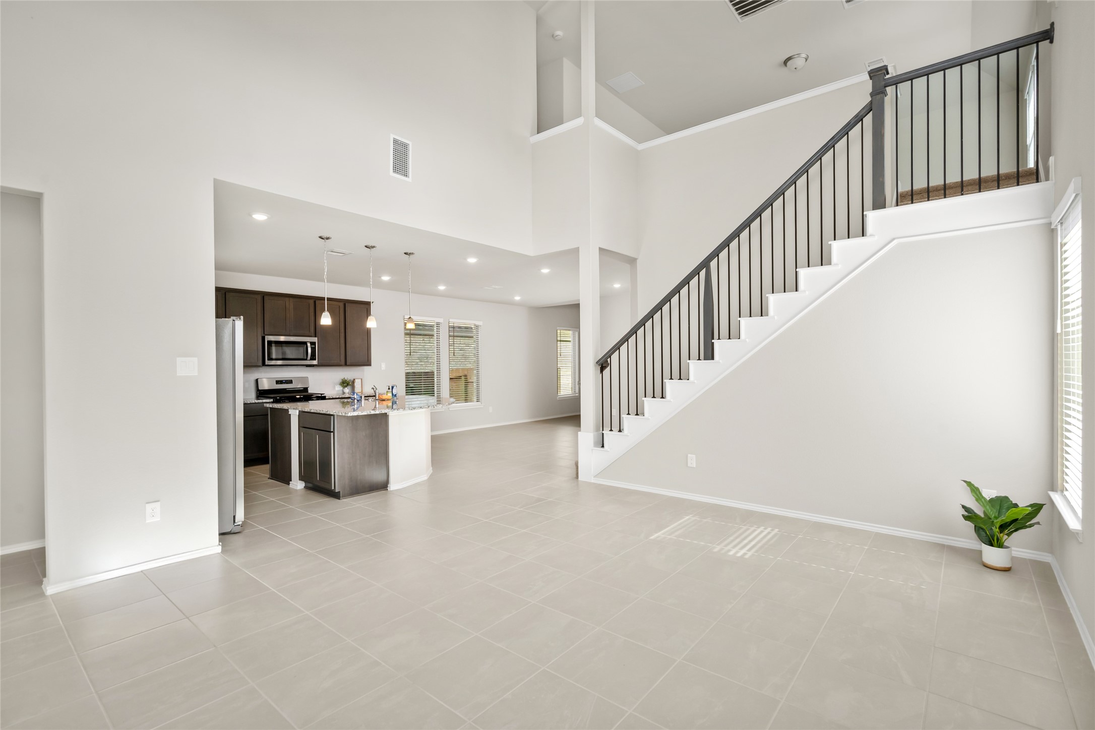 42433 Quail Valley Lane Property Photo 4