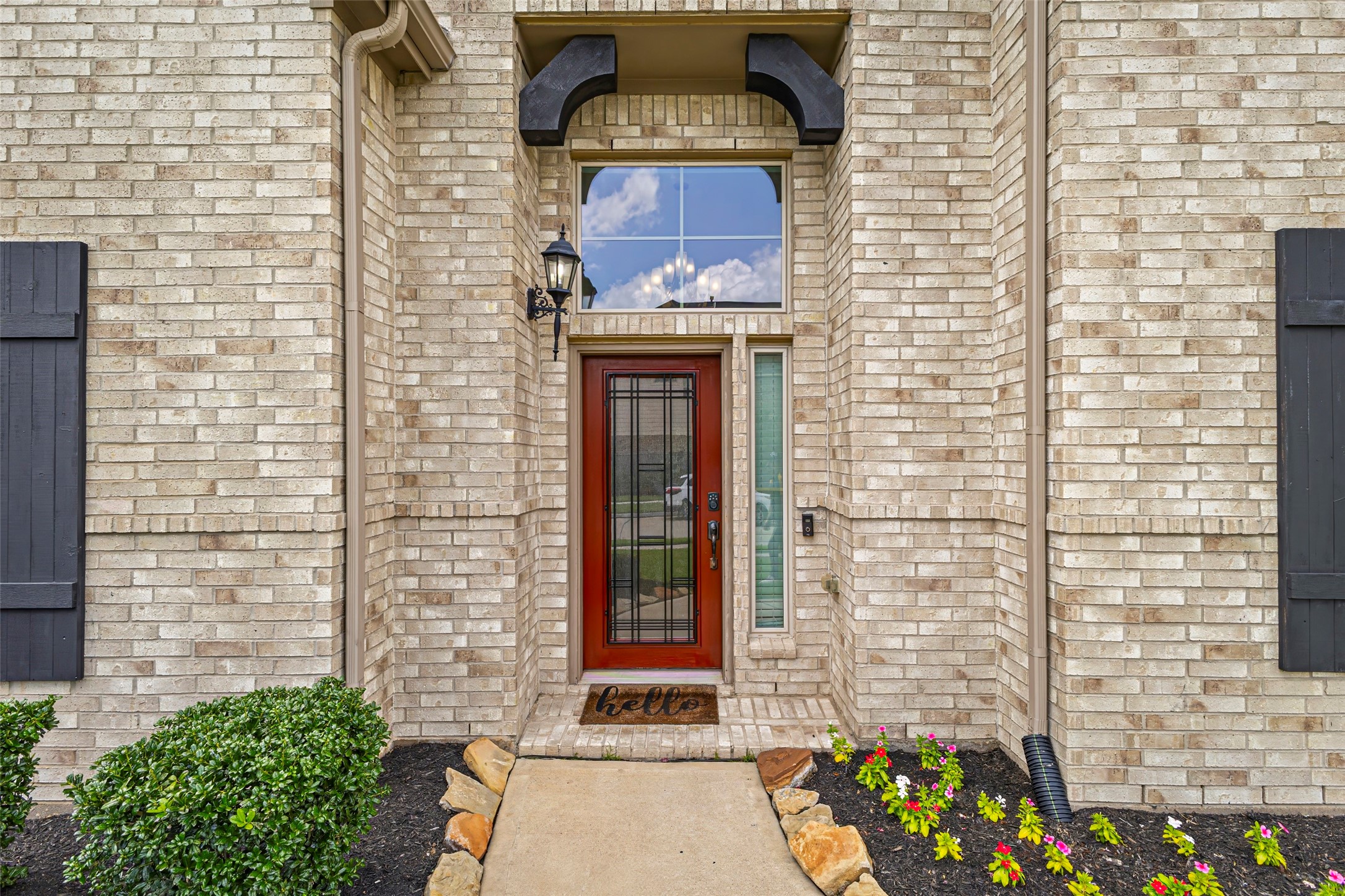 7823 Leighton Trail Property Photo 4