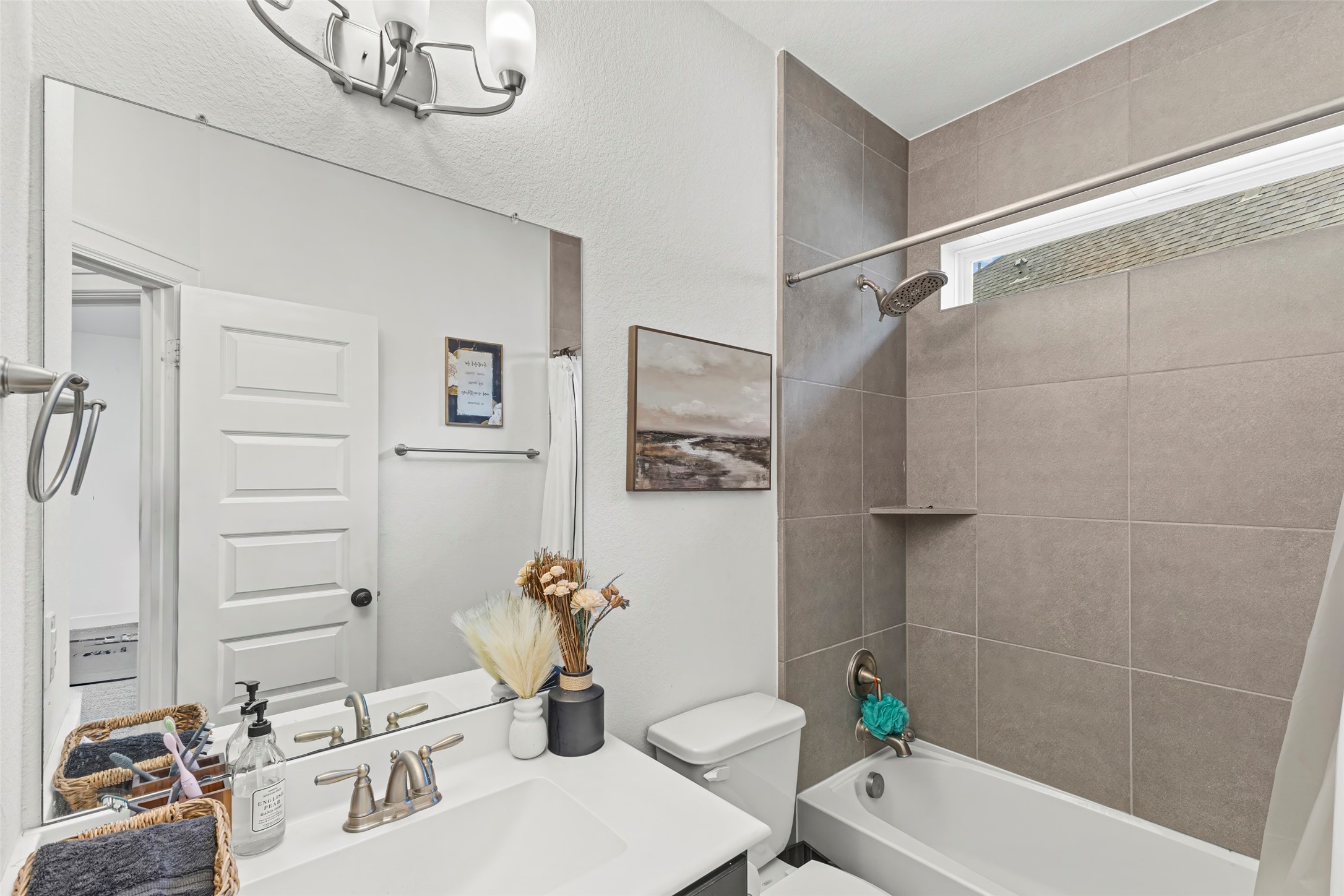 7823 Leighton Trail Property Photo 28