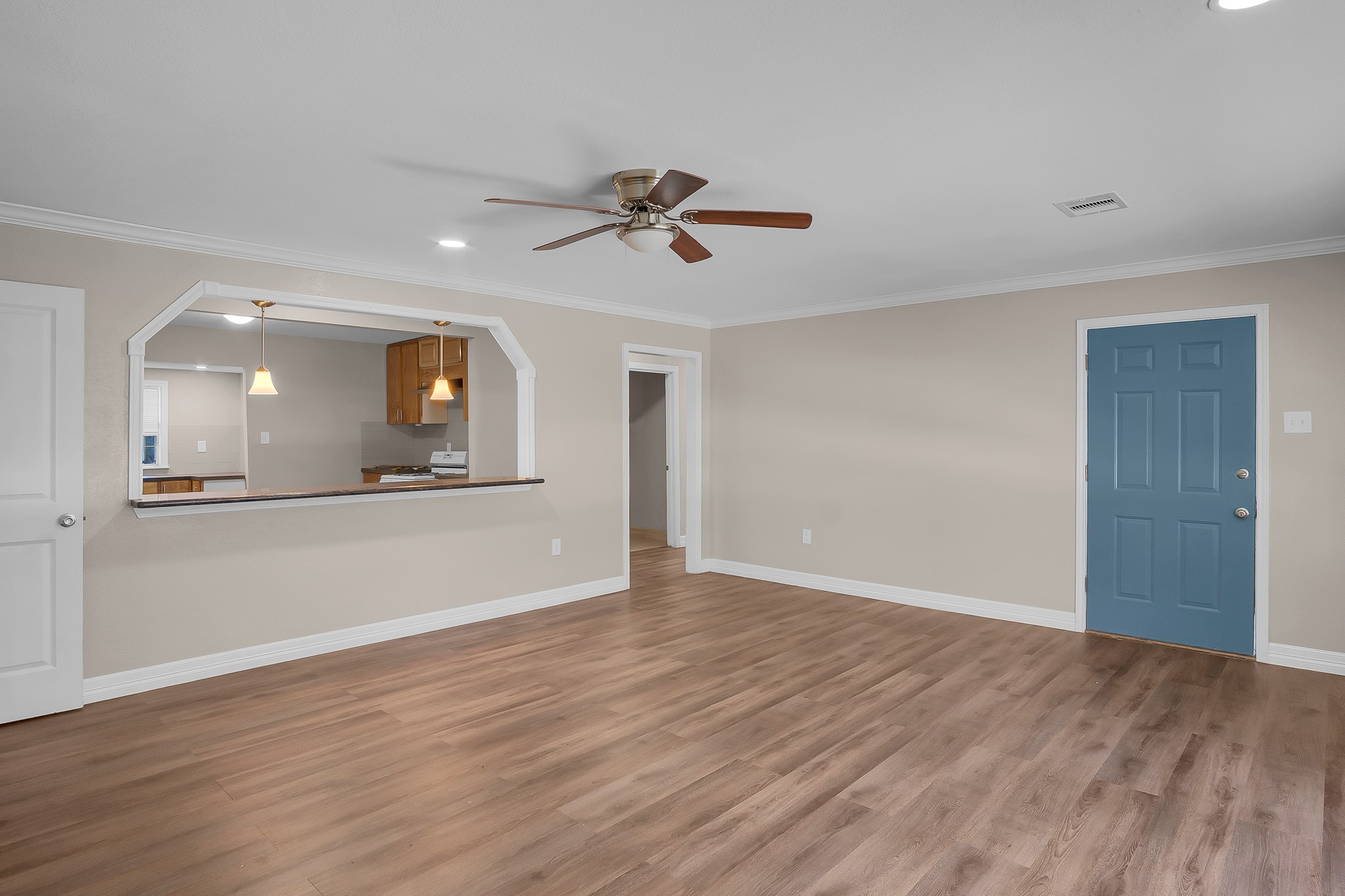 3531 Dalstrom Street Property Photo 5