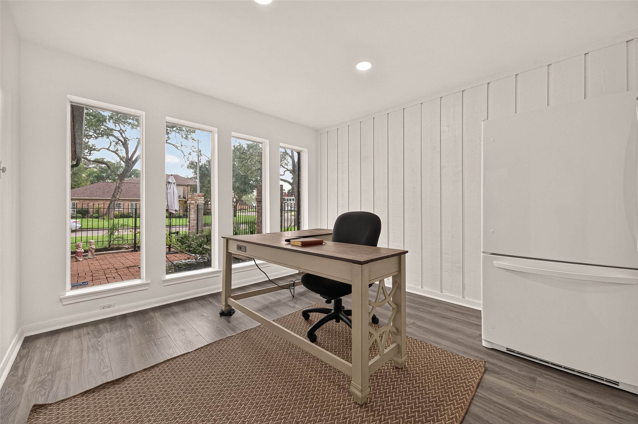 2230 S Fountain Valley Drive Property Photo 13