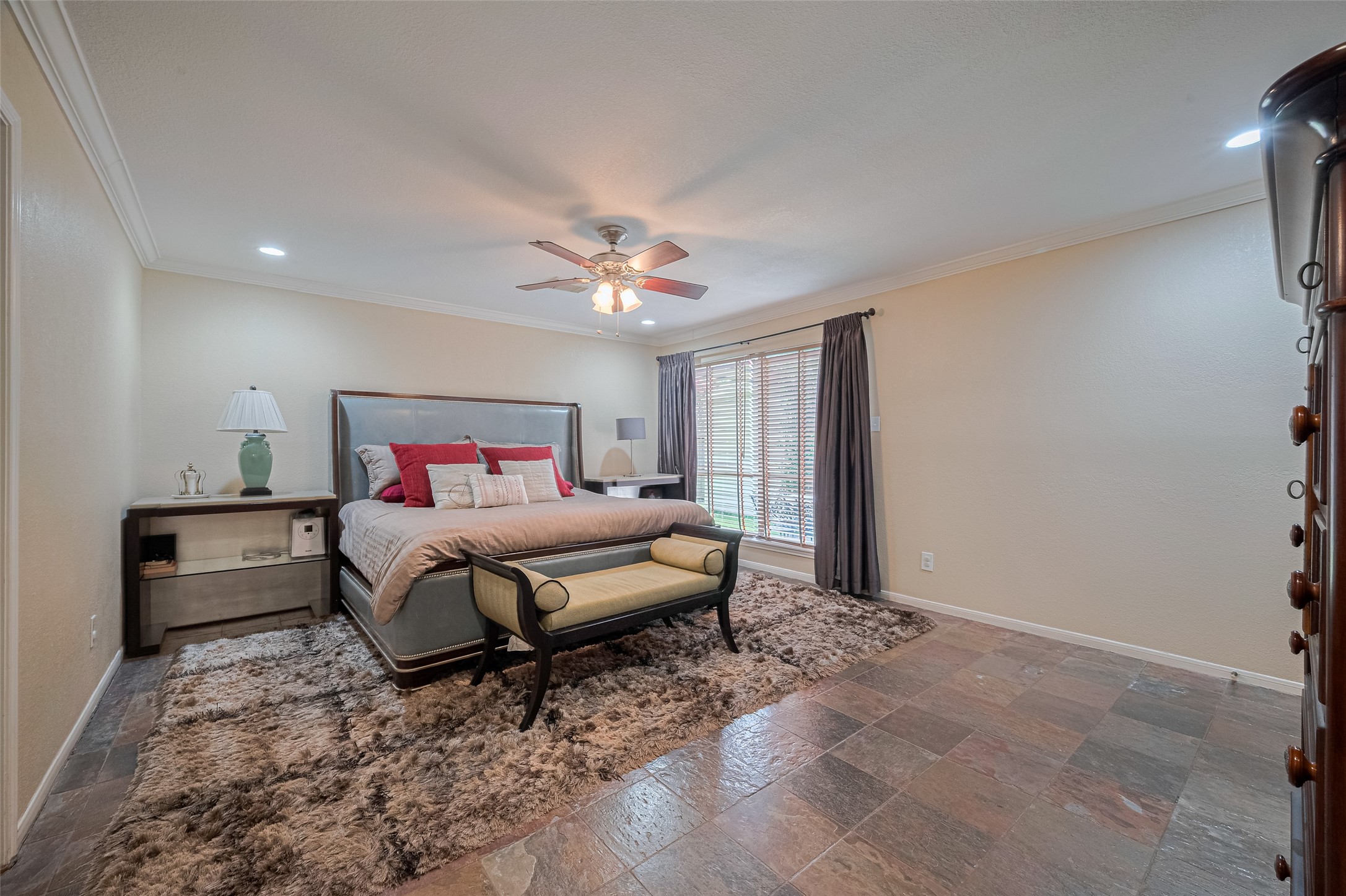 12231 Carriage Hill Drive Property Photo 19