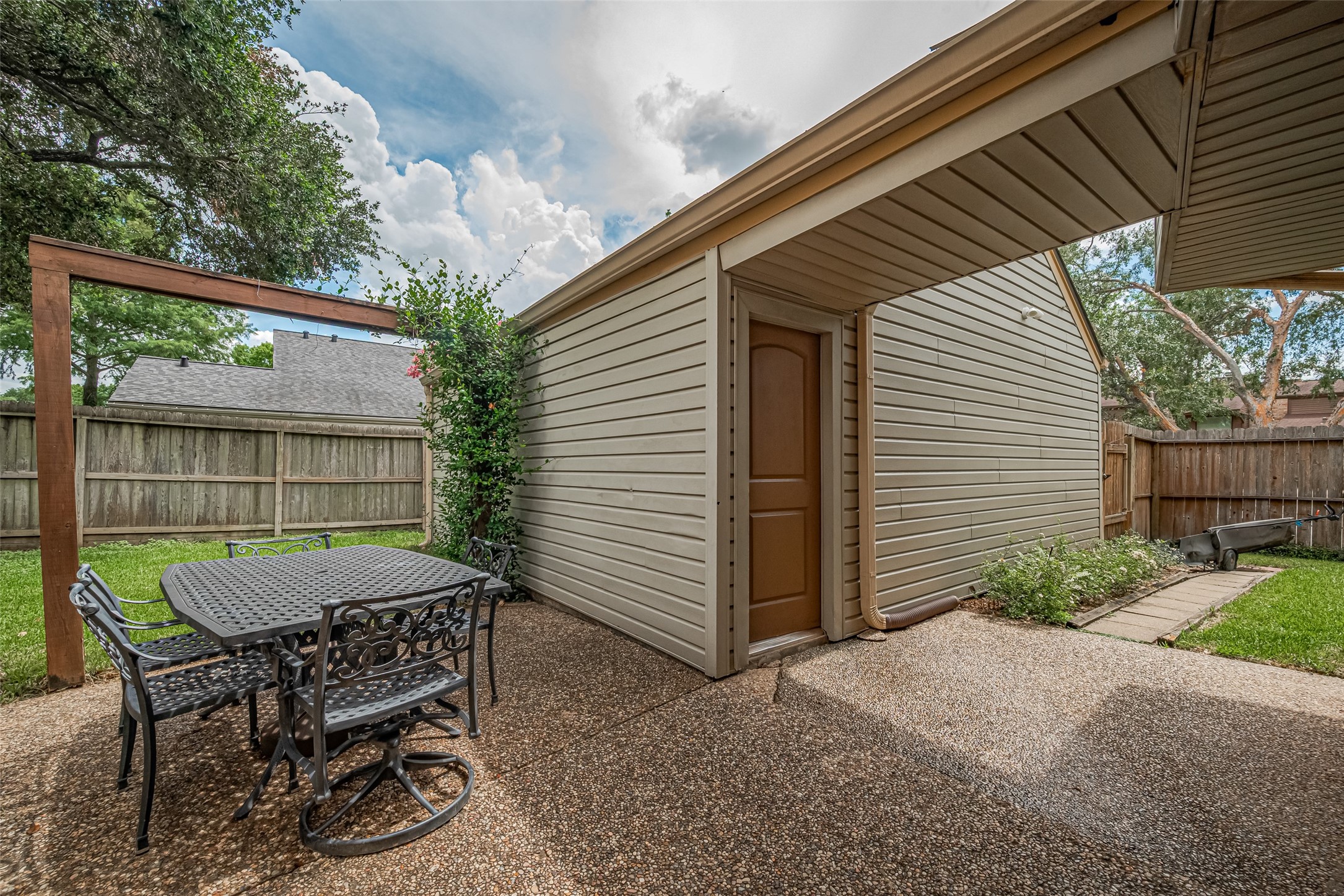12231 Carriage Hill Drive Property Photo 47