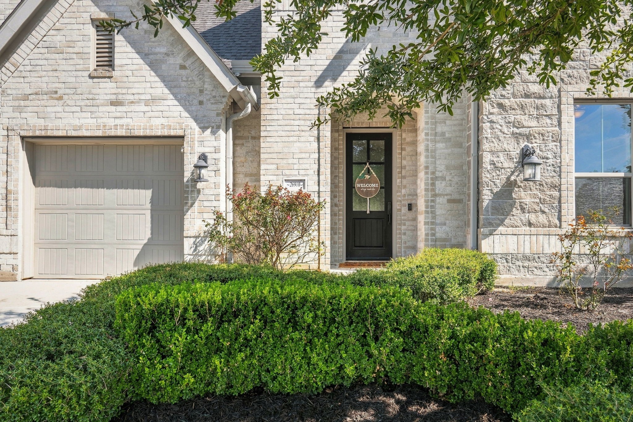 26910 Selinsgrove Road Property Photo 4