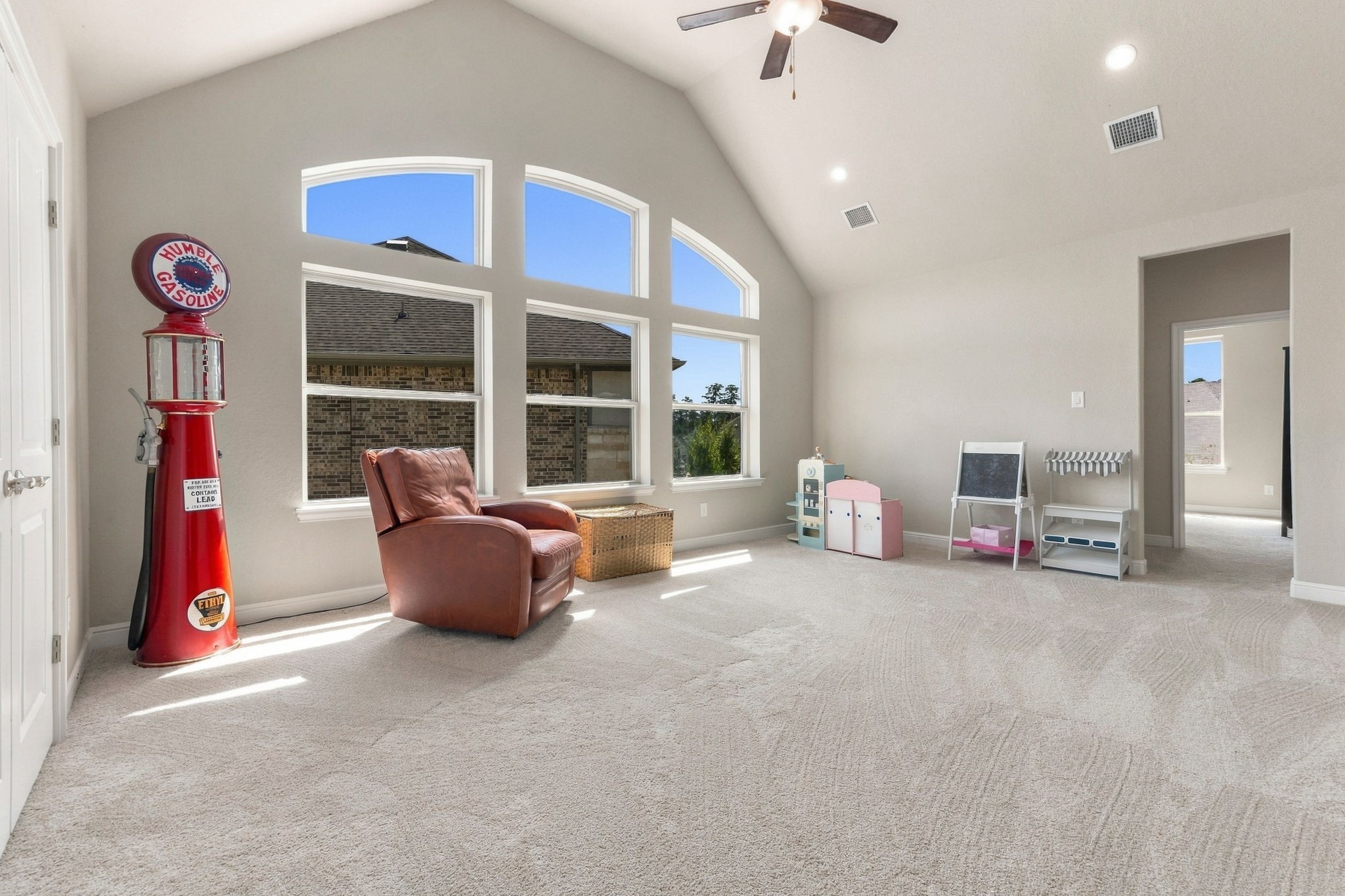 26910 Selinsgrove Road Property Photo 31