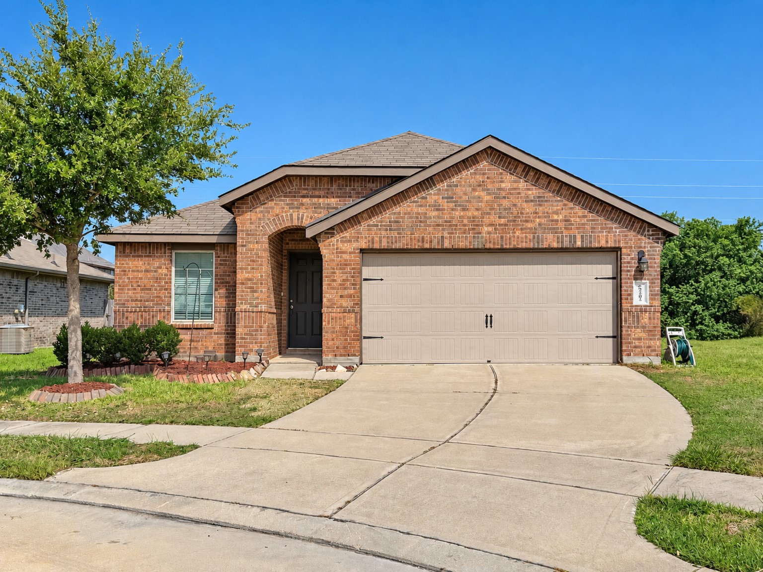 29202 Dunns Creek Court Property Photo 2