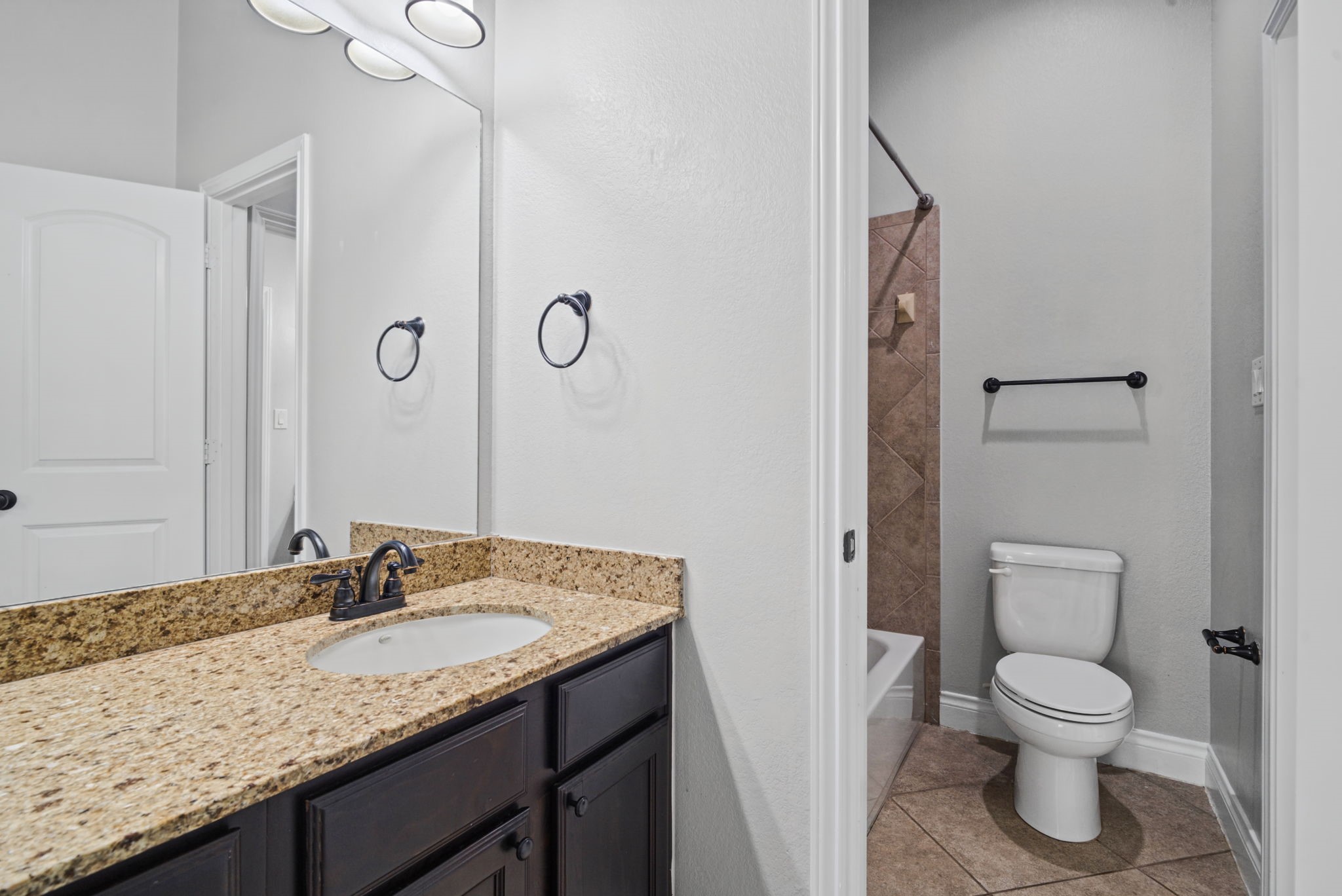 9819 St Romain Drive Property Photo 17