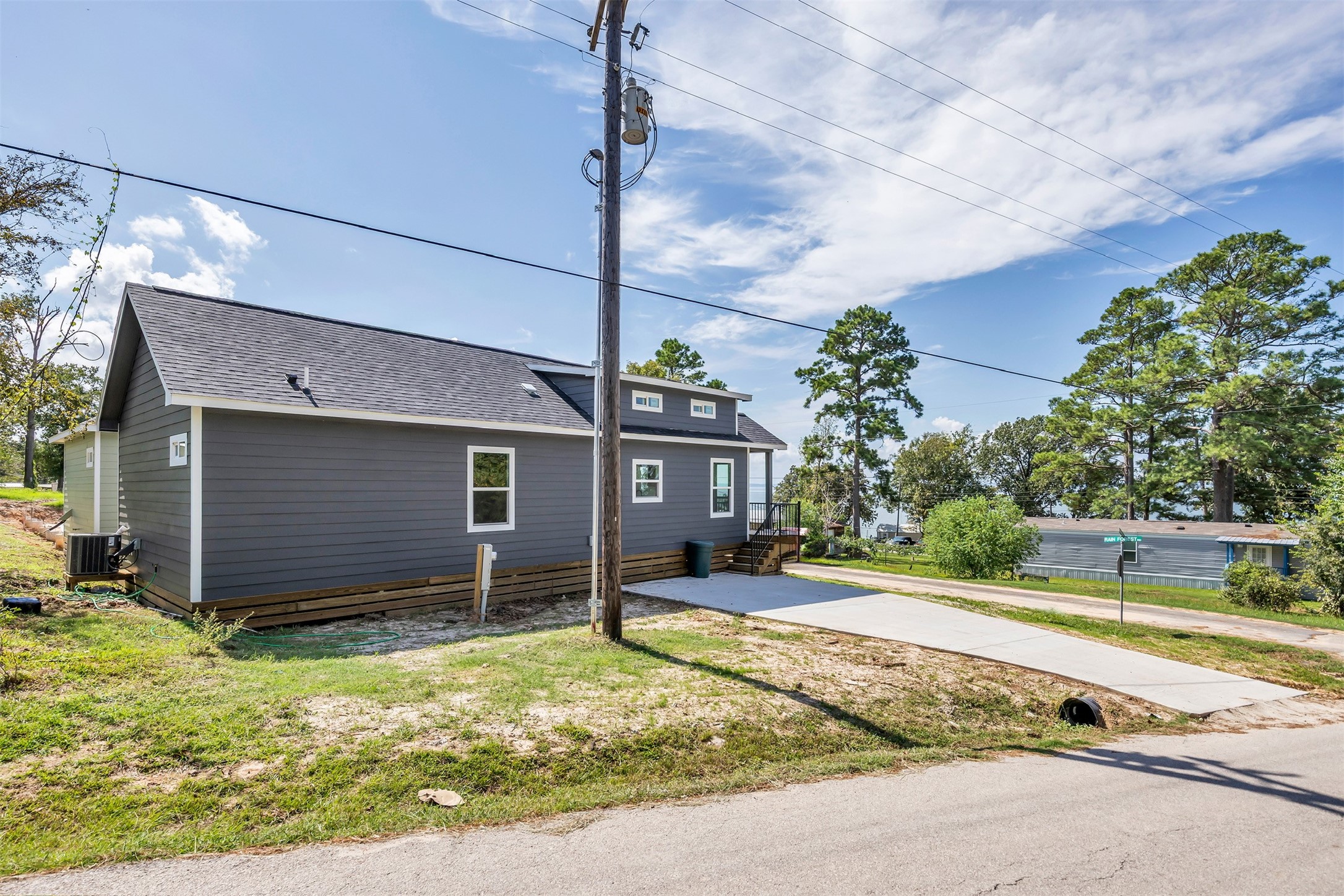 117 Rain Forest Road Property Photo 8