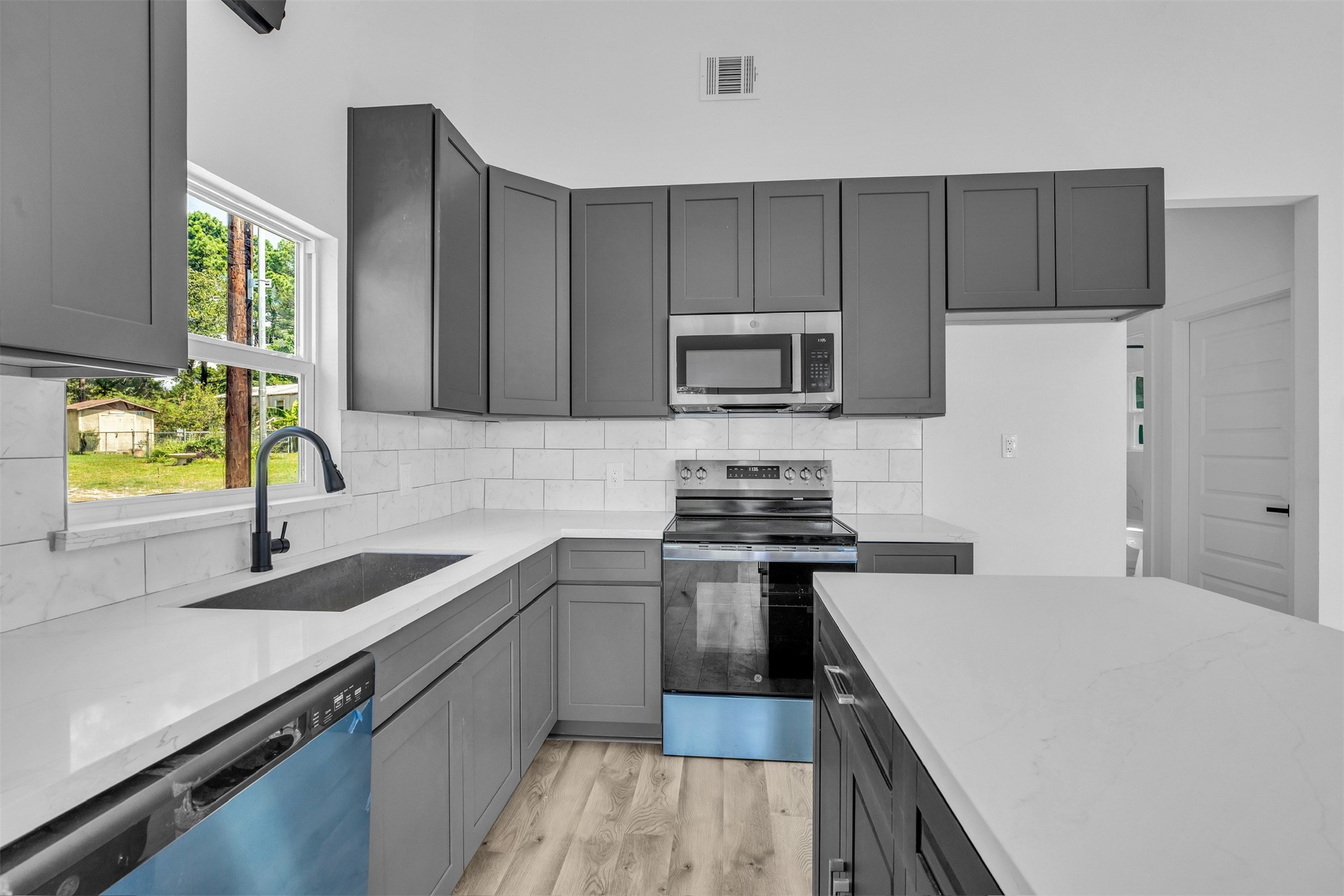 117 Rain Forest Road Property Photo 15