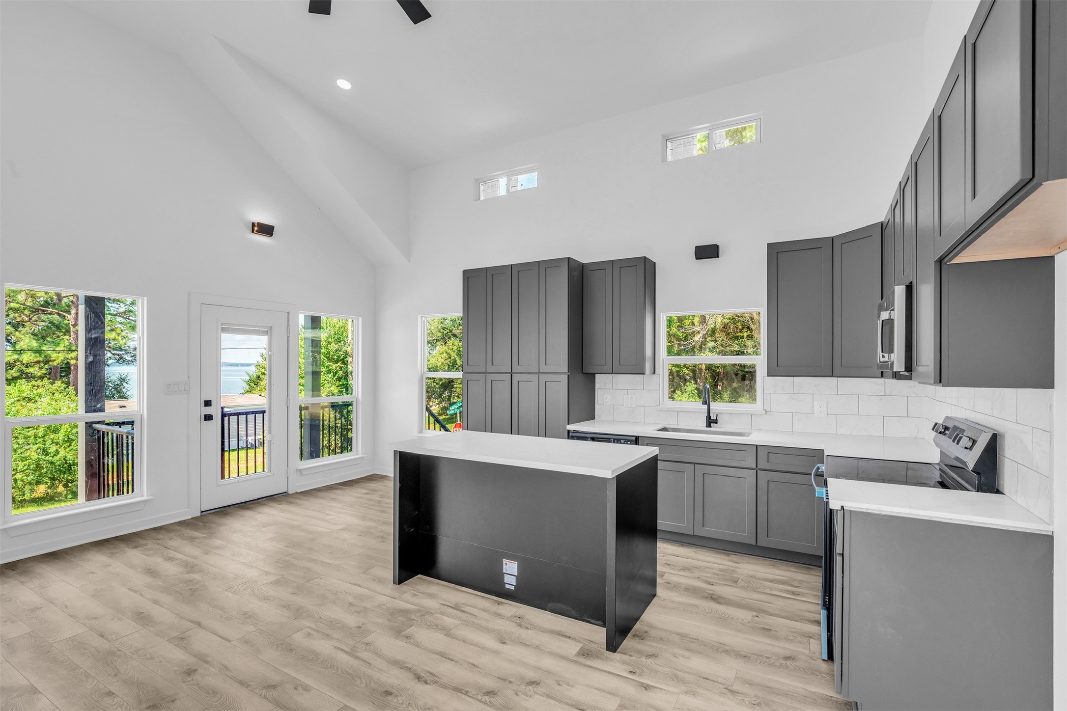 117 Rain Forest Road Property Photo 17
