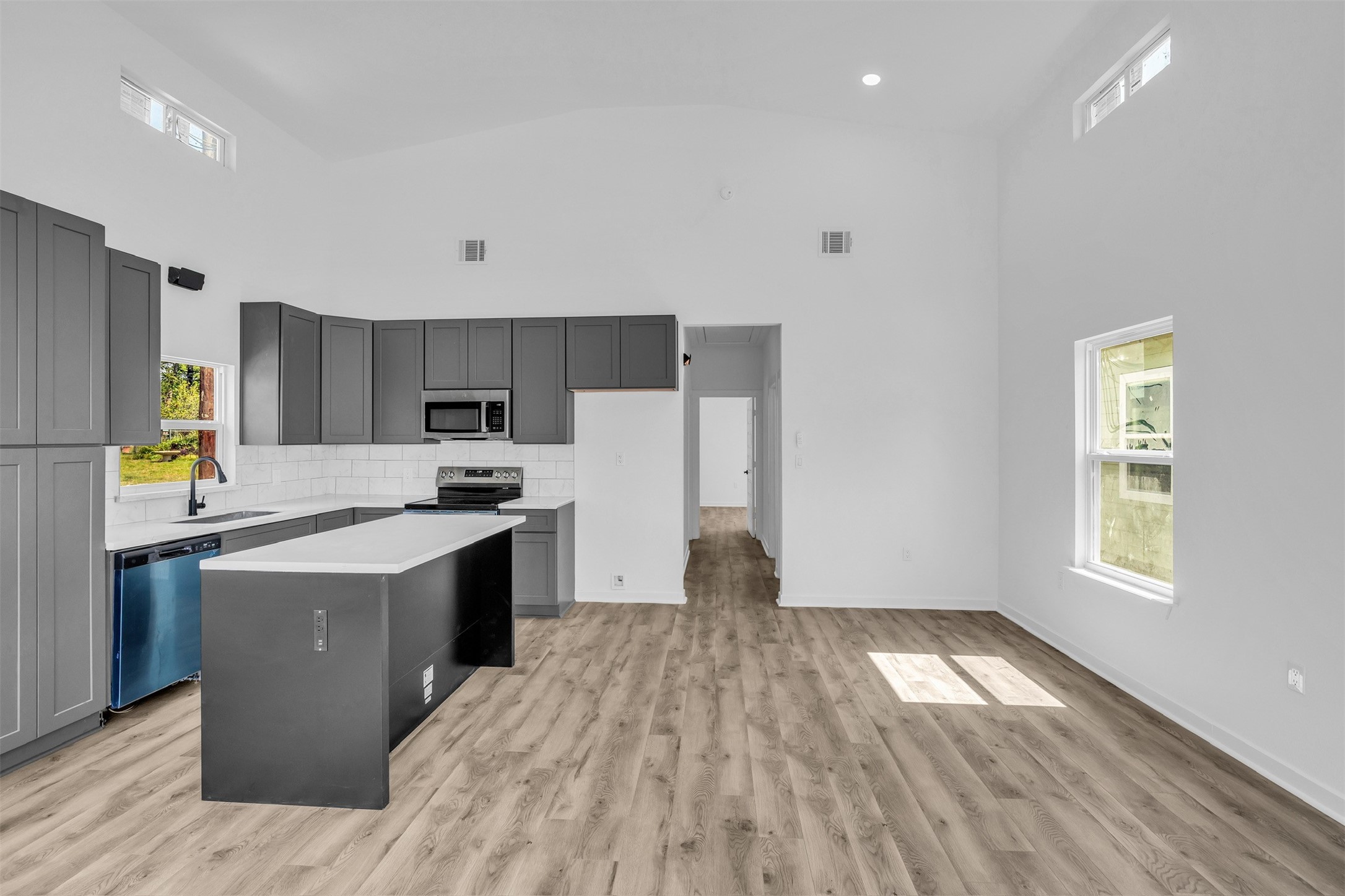 117 Rain Forest Road Property Photo 22