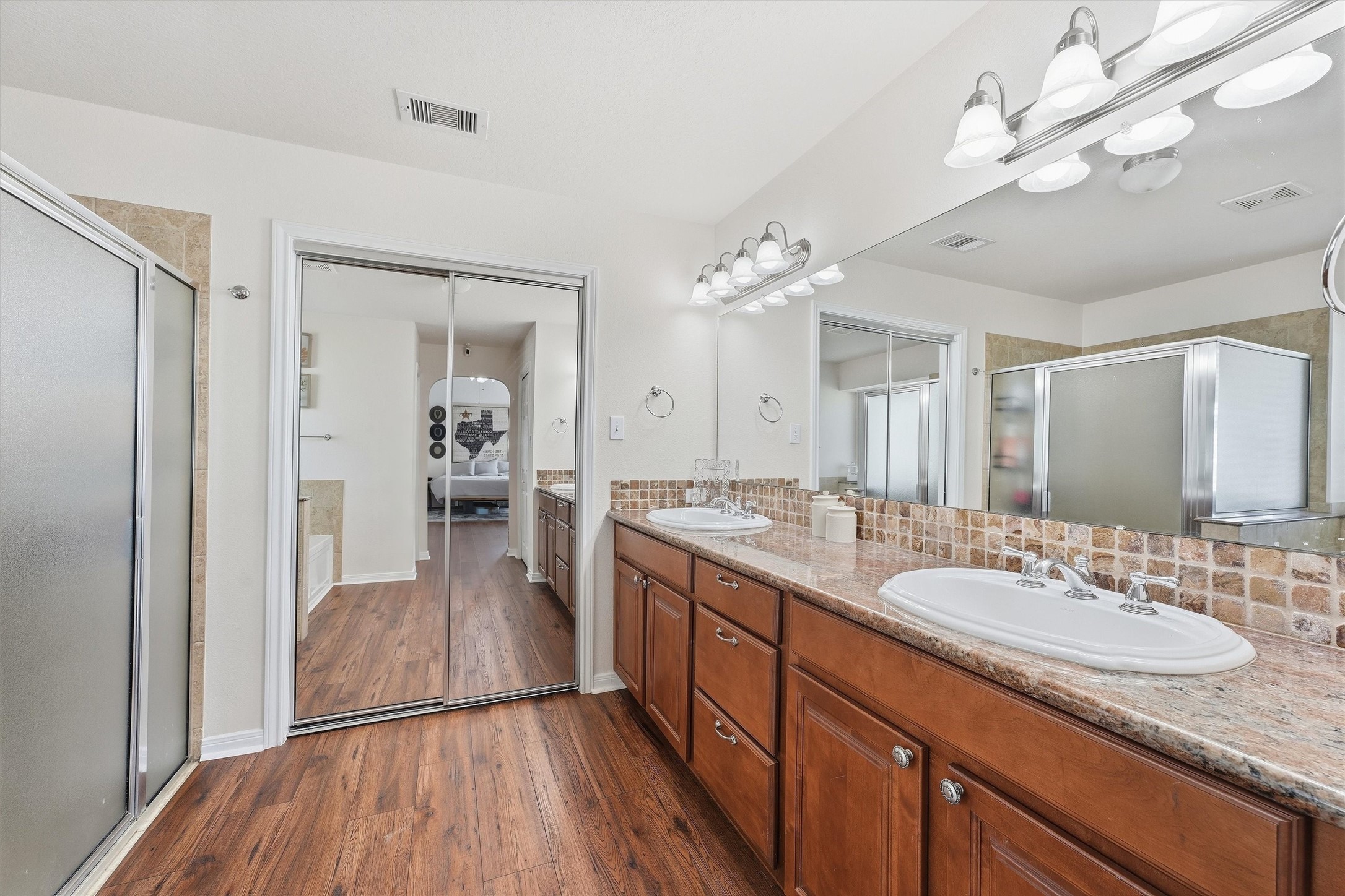 10711 Indian Trails Drive Property Photo 15