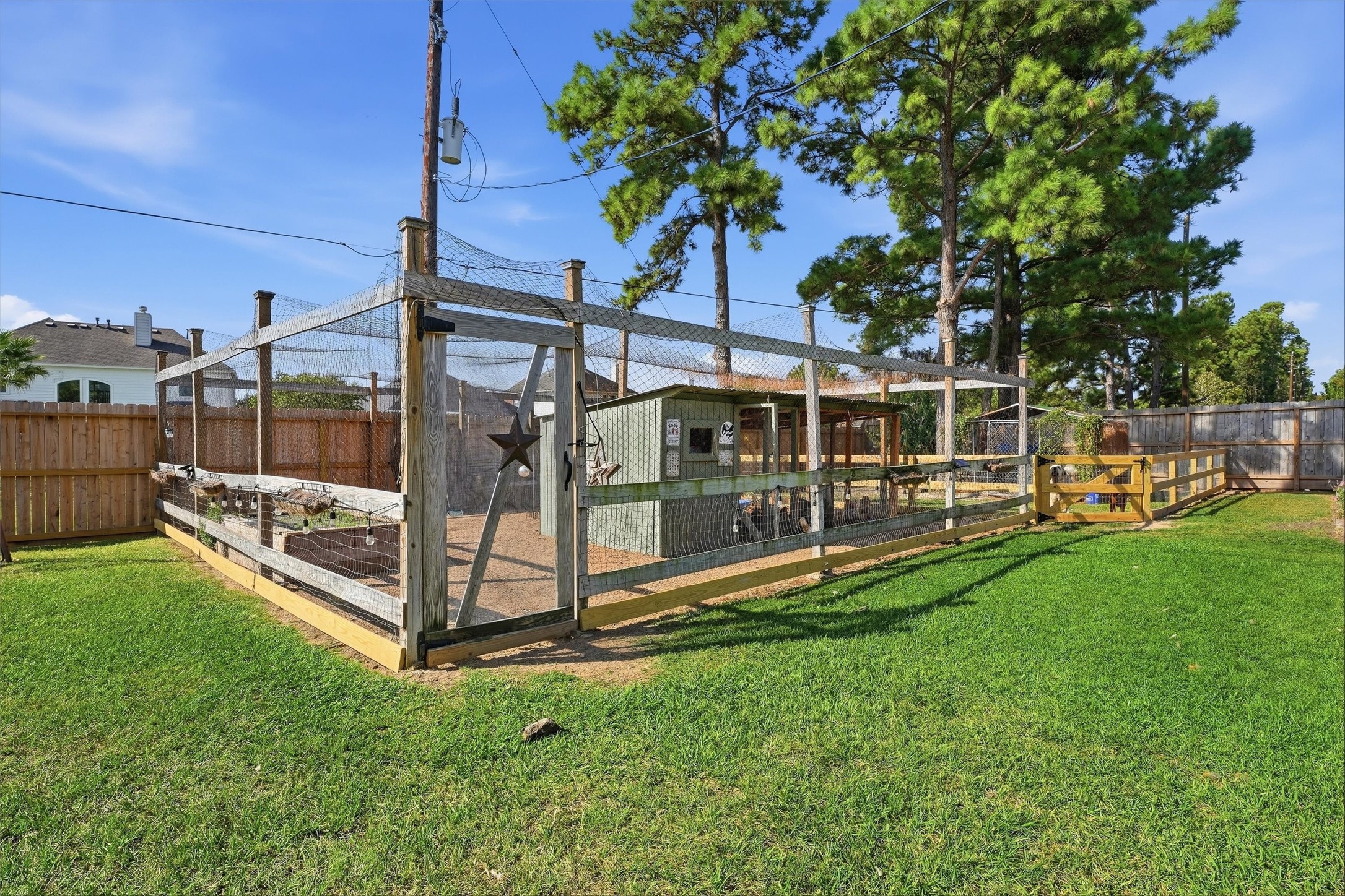 10711 Indian Trails Drive Property Photo 23