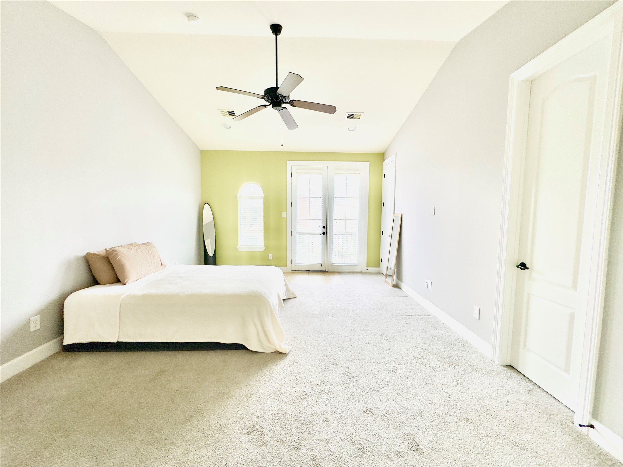 14535 San Pietro Drive Property Photo 18