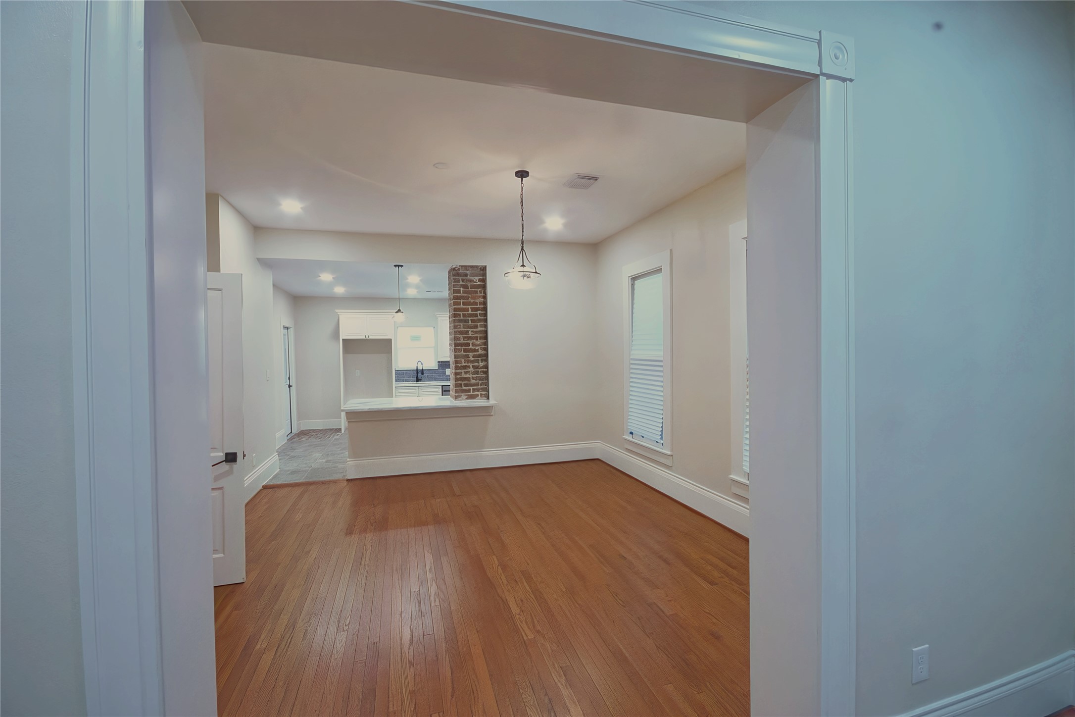 505 Winnie Street Property Photo 8