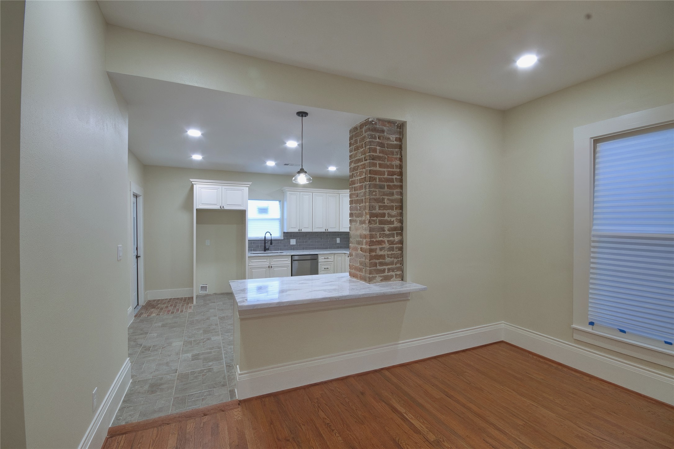 505 Winnie Street Property Photo 12