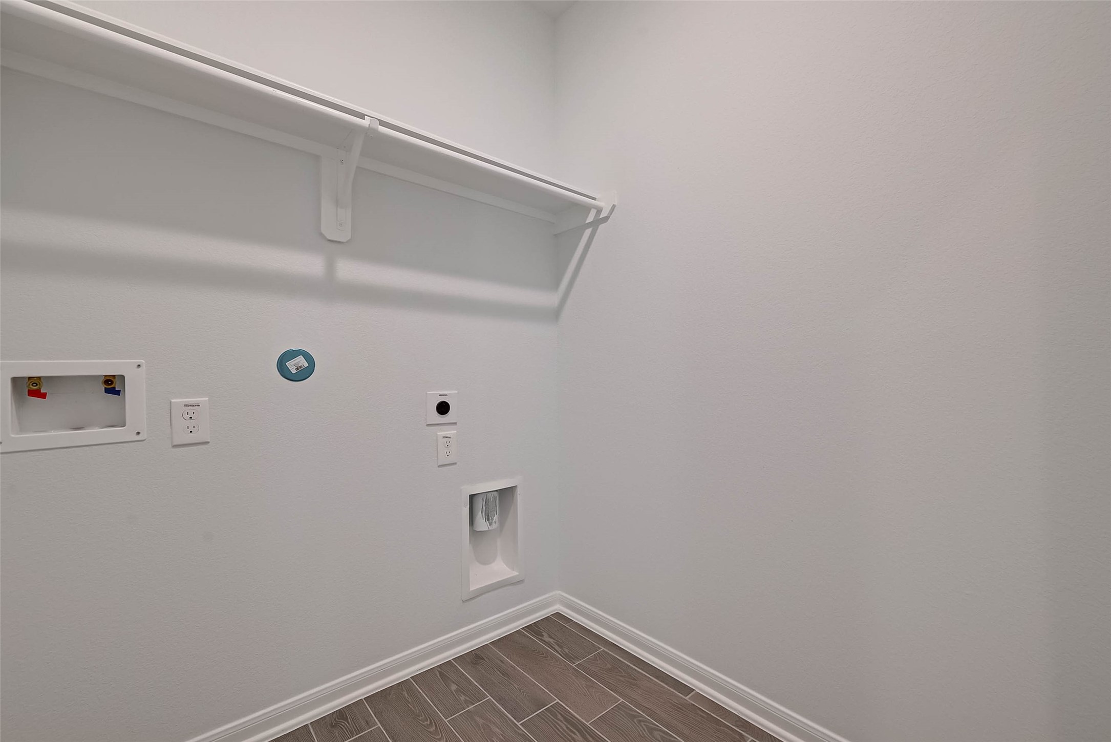 939 Summer Village Way Property Photo 19