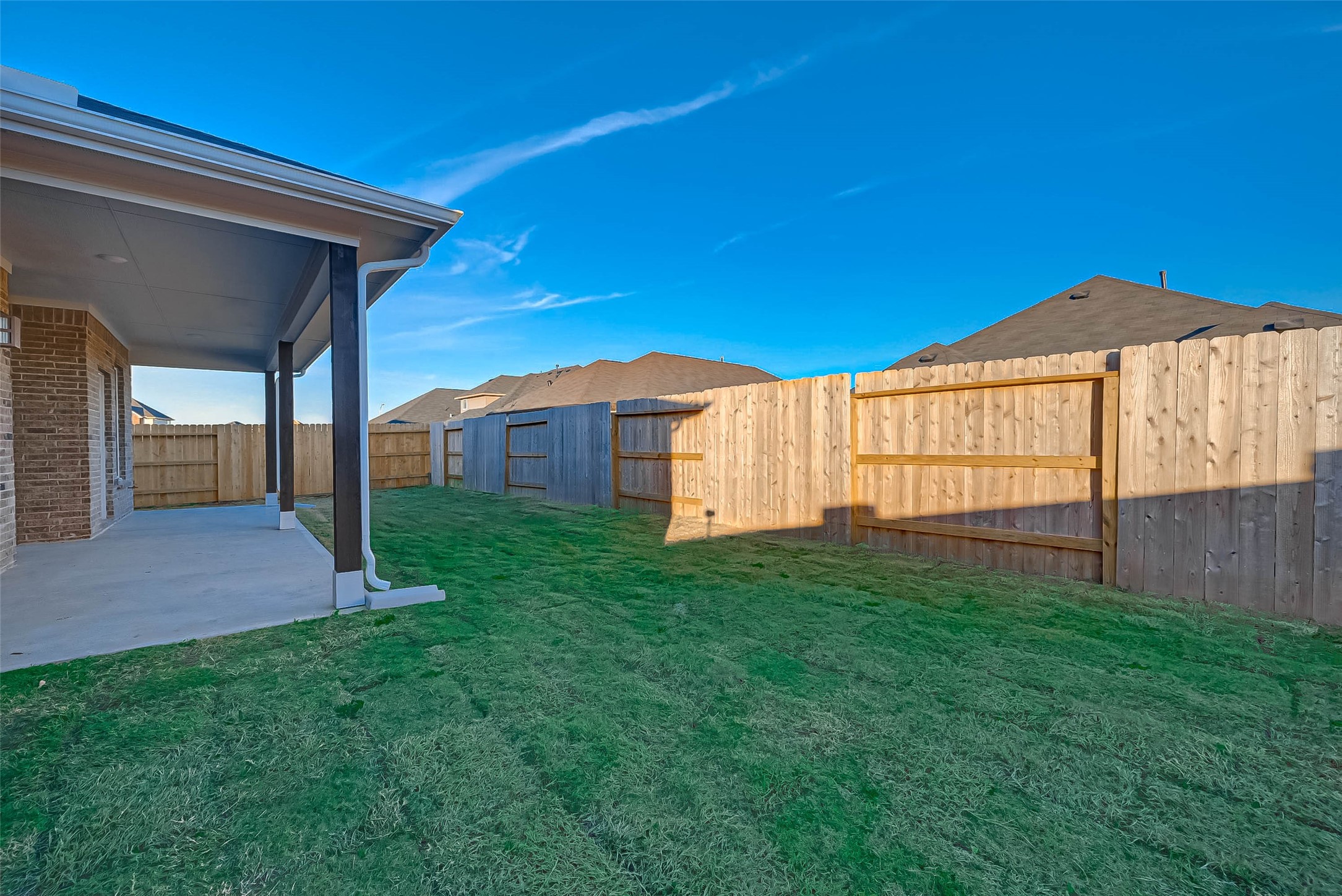 939 Summer Village Way Property Photo 45