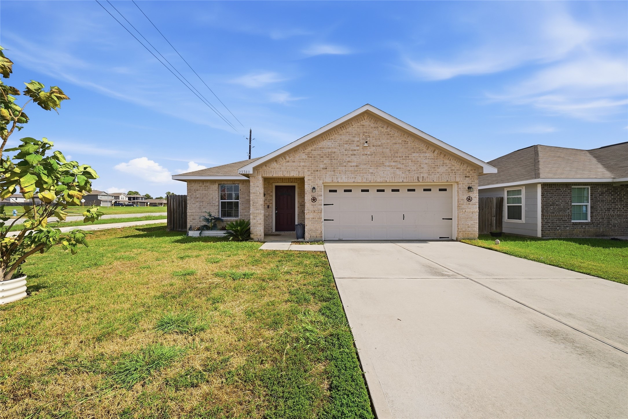23340 Sandpiper Trail Property Photo 1