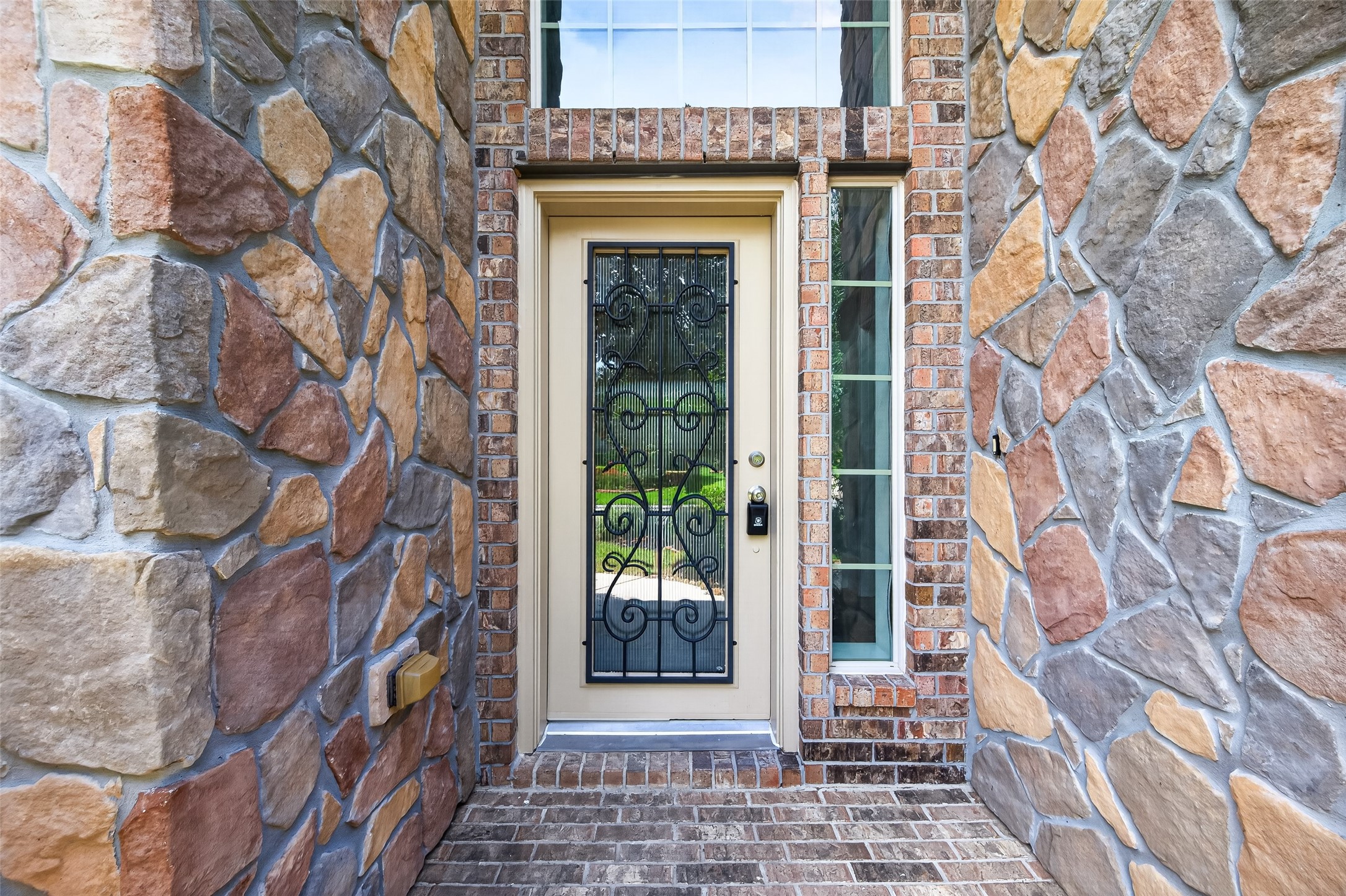 50 Vershire Circle Property Photo 2
