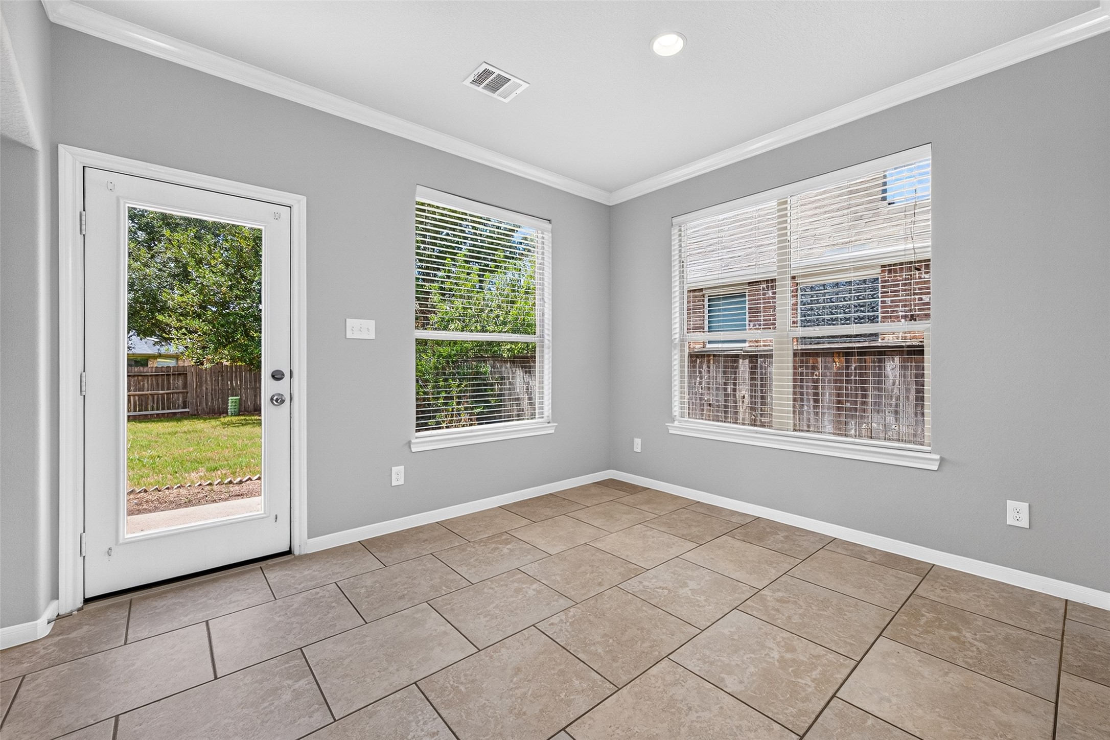 50 Vershire Circle Property Photo 21