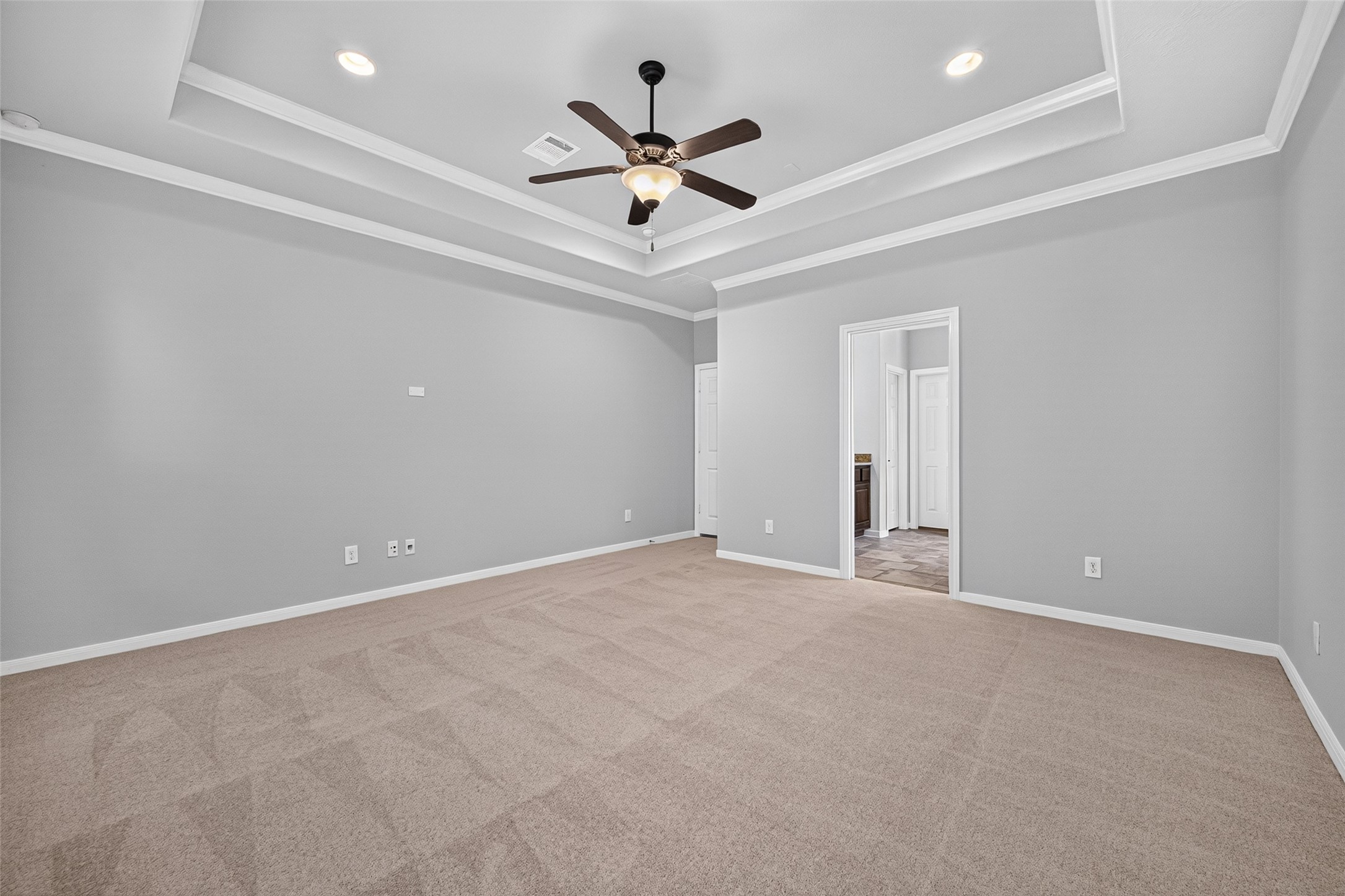 50 Vershire Circle Property Photo 38
