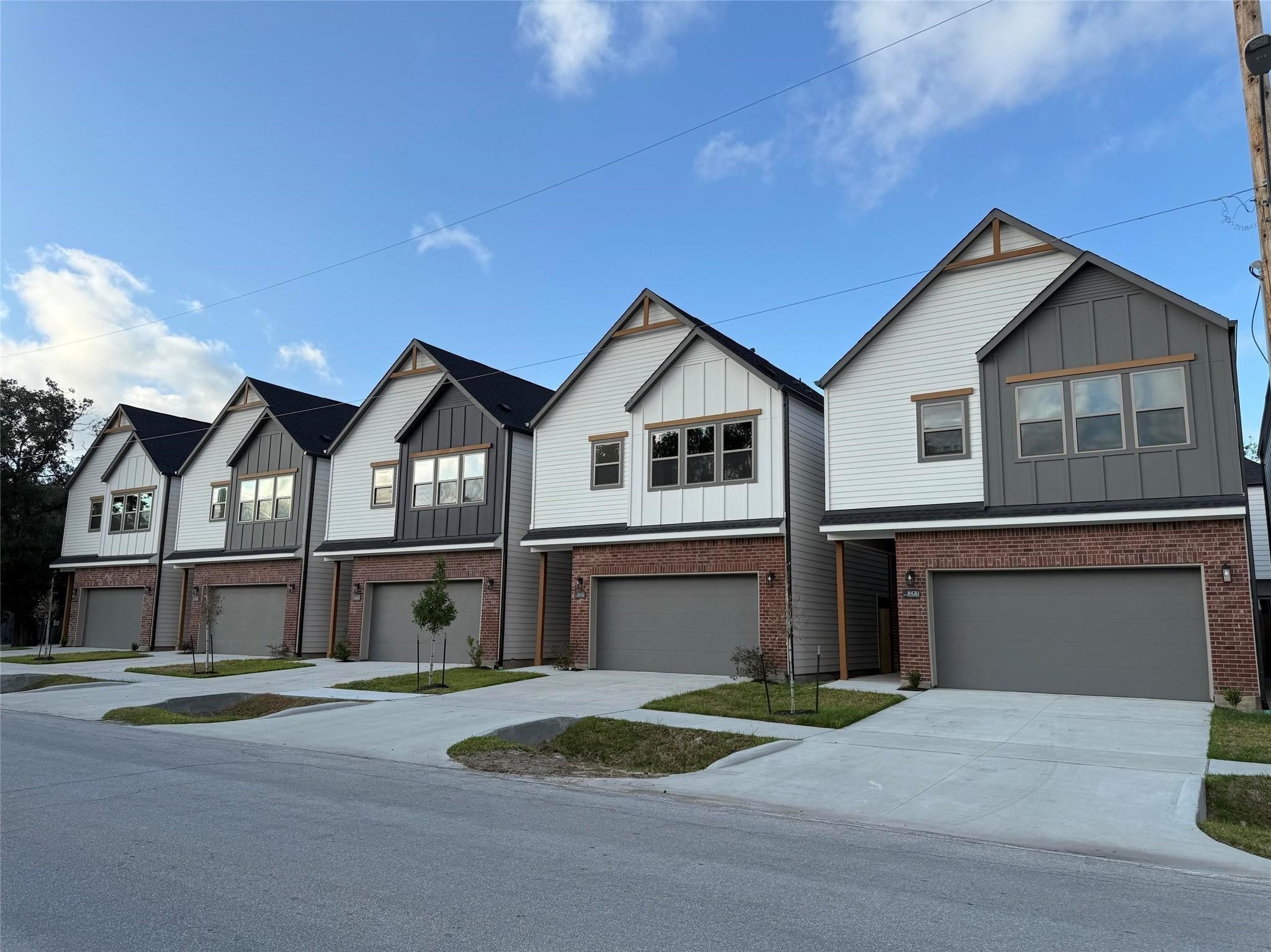 8430 Vogue Lane Property Photo 1