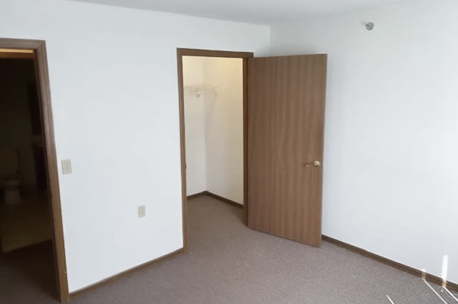 2700 Marfitt Rd Property Photo 7